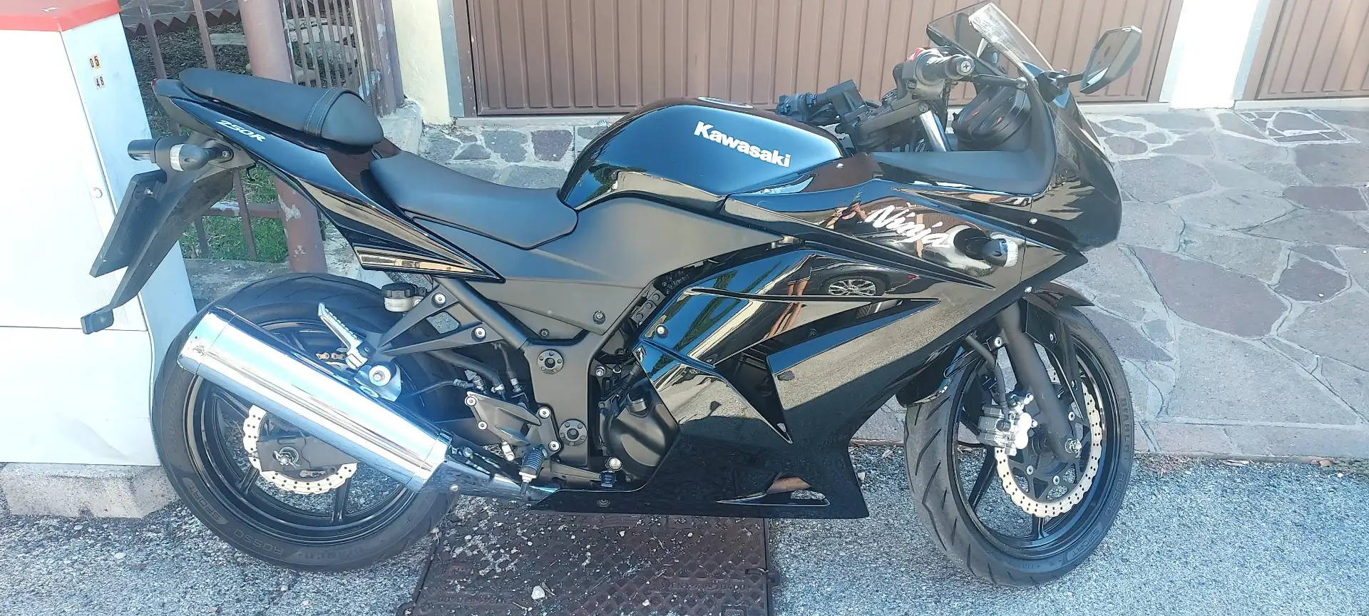 Kawasaki Ninja 250 R Nero - 1