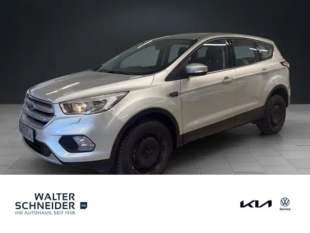 Ford Kuga 1.5 Eco Boost Trend SHZ PDC Tempomat