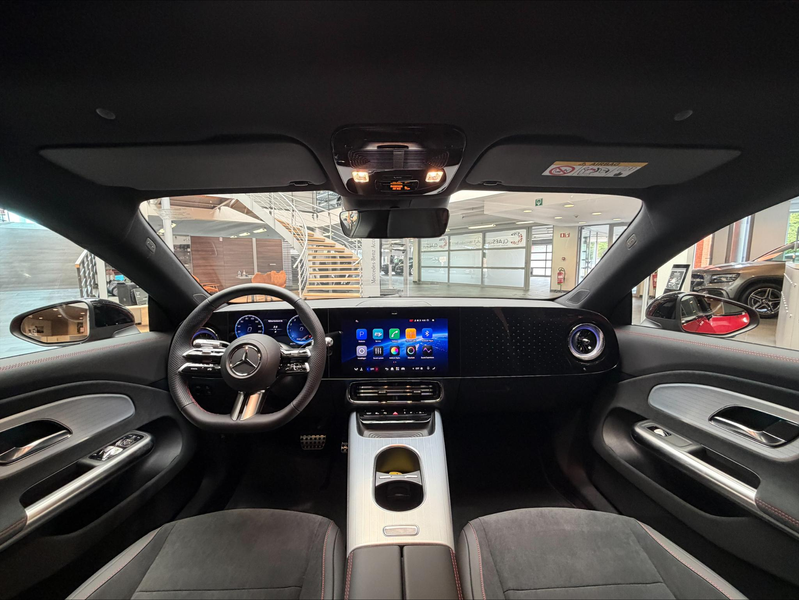 Mercedes-Benz CLA 180 CLA "140 Years Edition" Nieuwe wagen — photo 6
