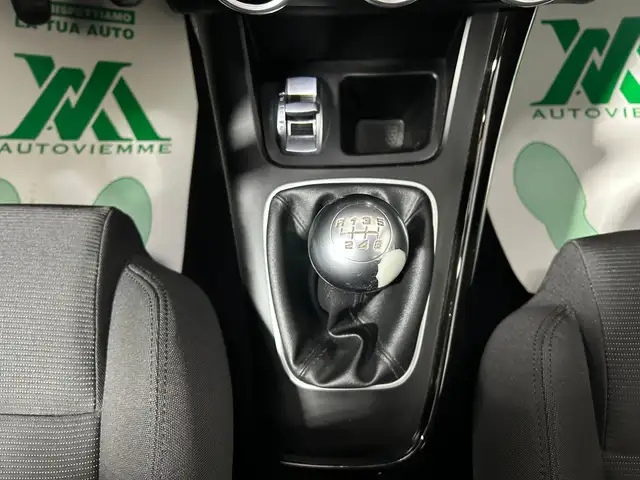 Alfa Romeo Giulietta view 14
