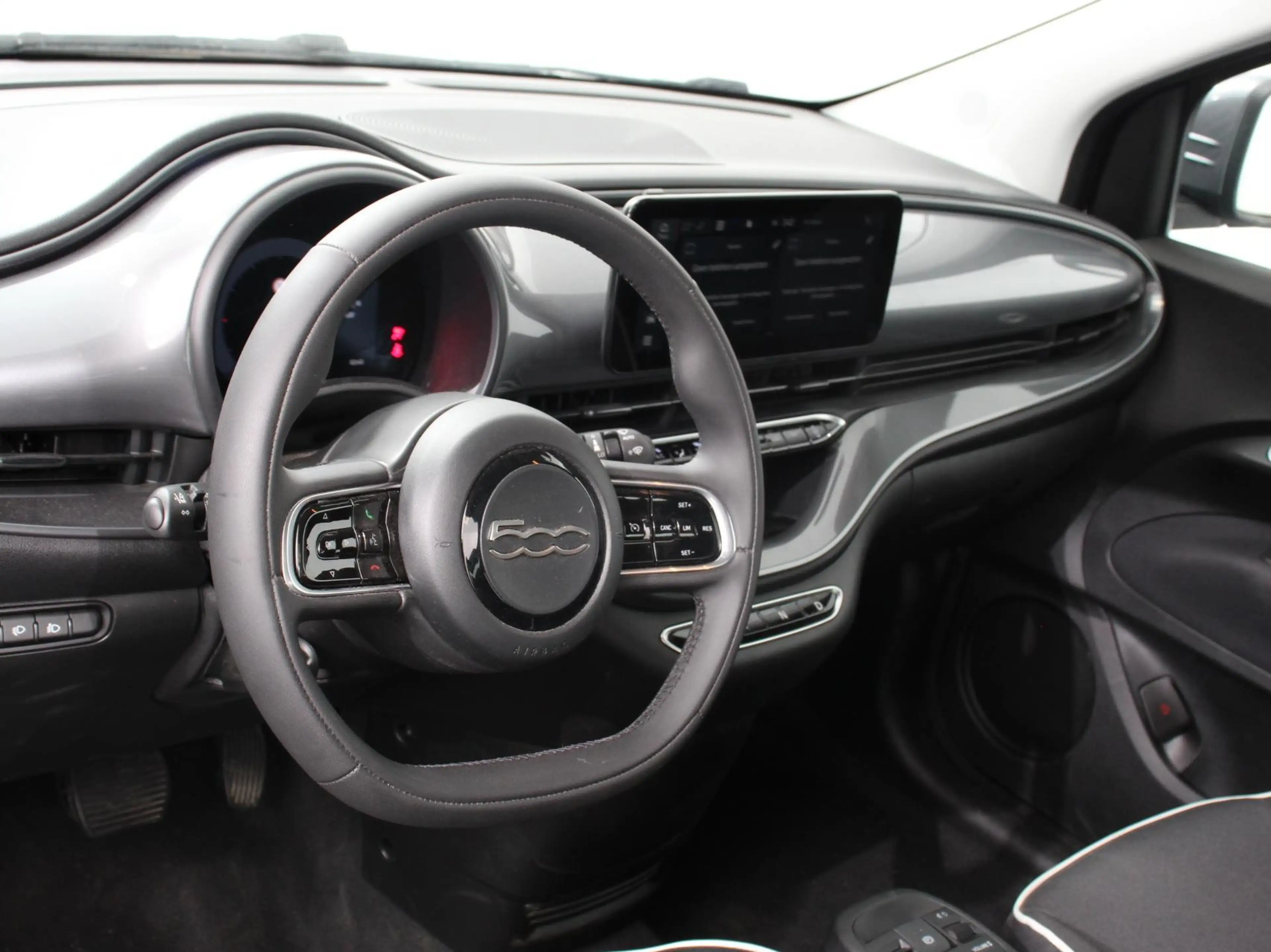 Fiat 500e Berline 42 kWh Automaat Climate control Cruise con — photo 2