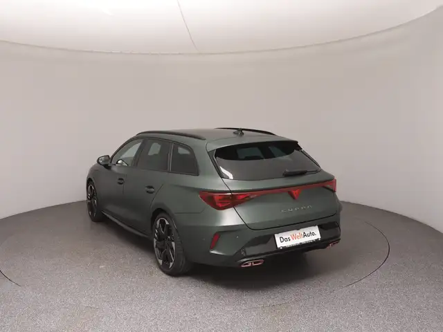 Cupra Leon view 5