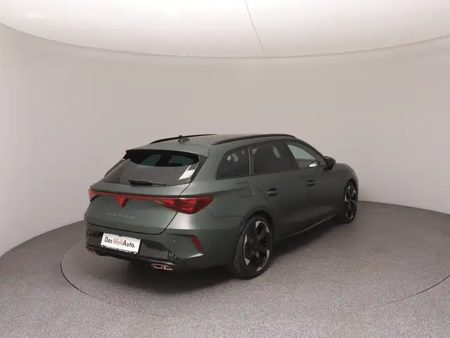 Cupra Leon view 4