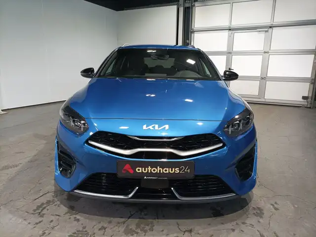 Kia Ceed view 2