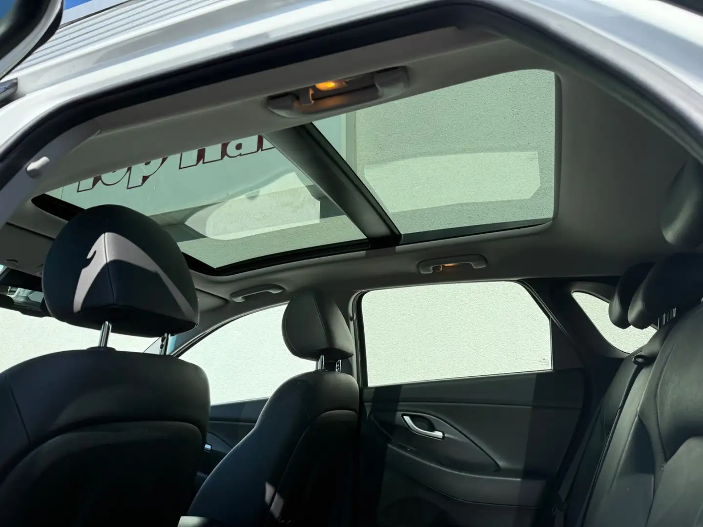 Hyundai i30 Premium , Panorama- Leder - Kamera Weiß - 2