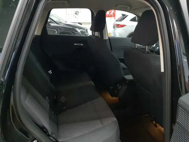 BMW Ix1 view 14