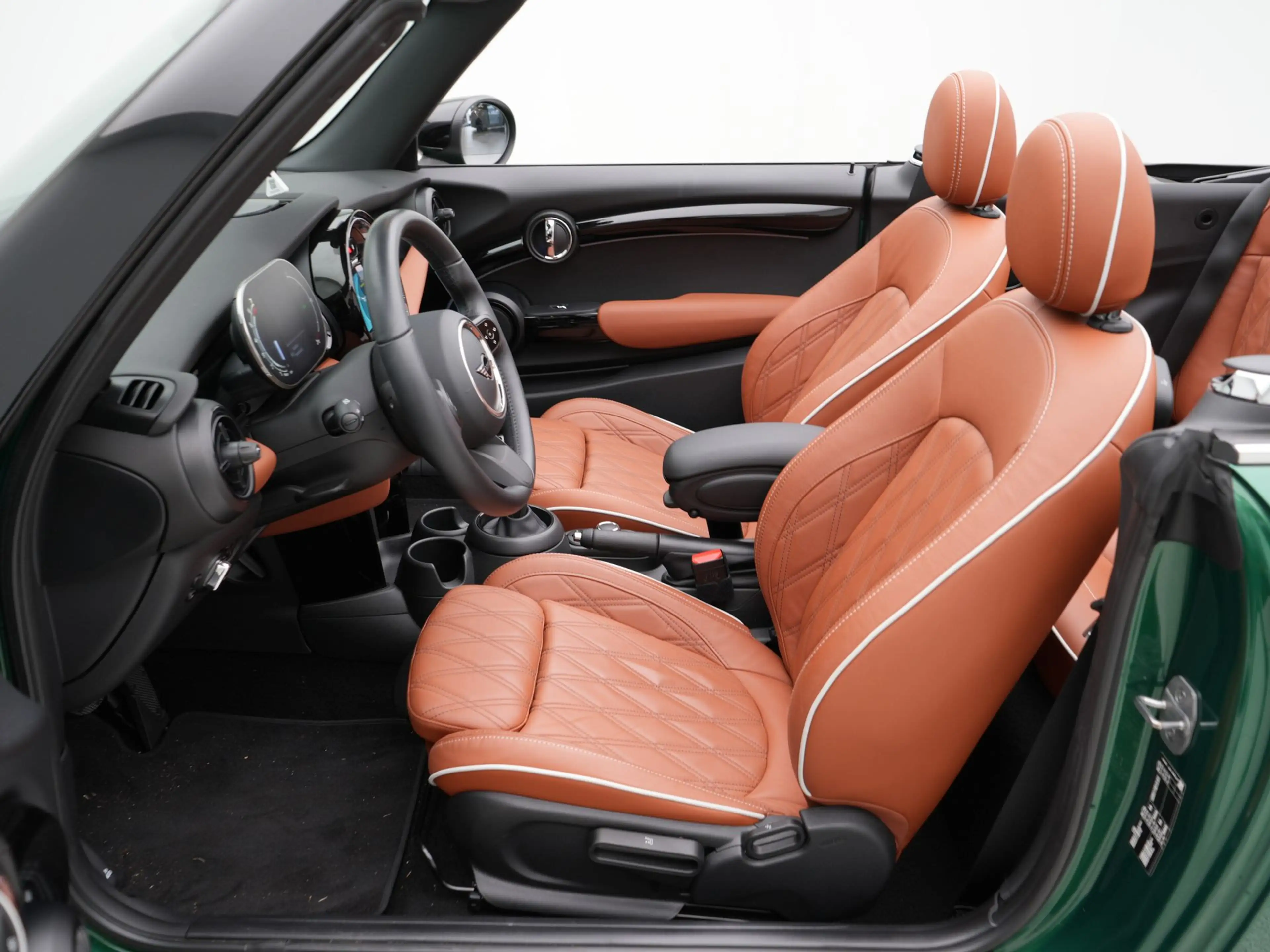 MINI Cooper Cabrio Classic Aut. — photo 4