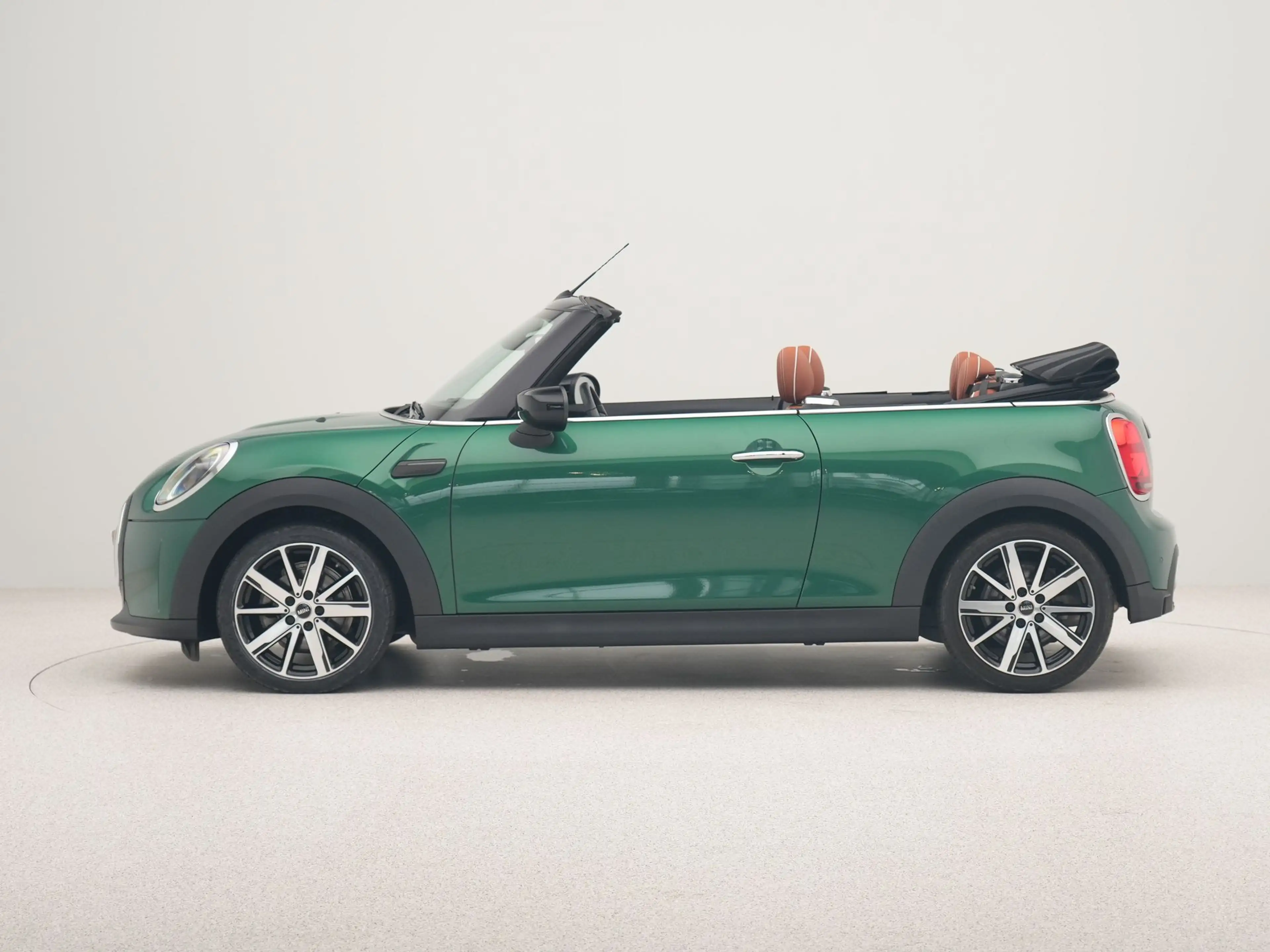 MINI Cooper Cabrio Classic Aut. — photo 11