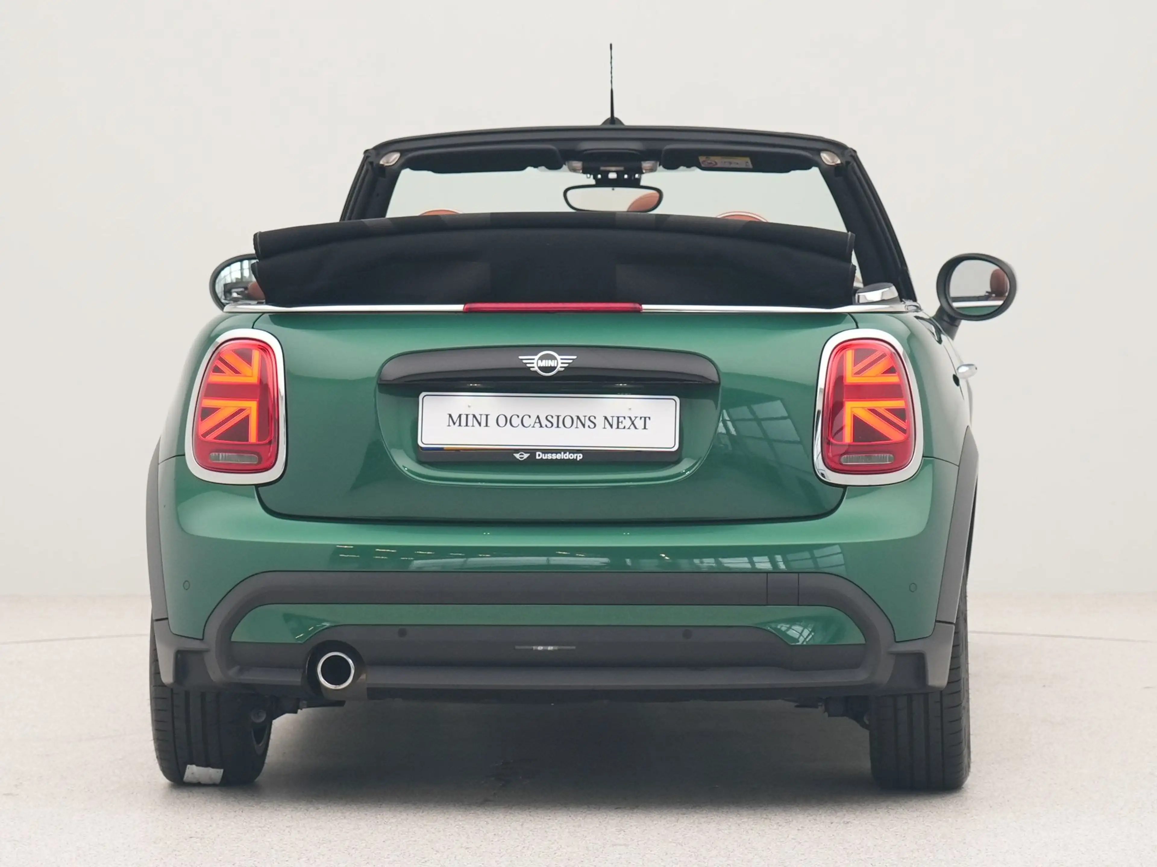 MINI Cooper Cabrio Classic Aut. — photo 9