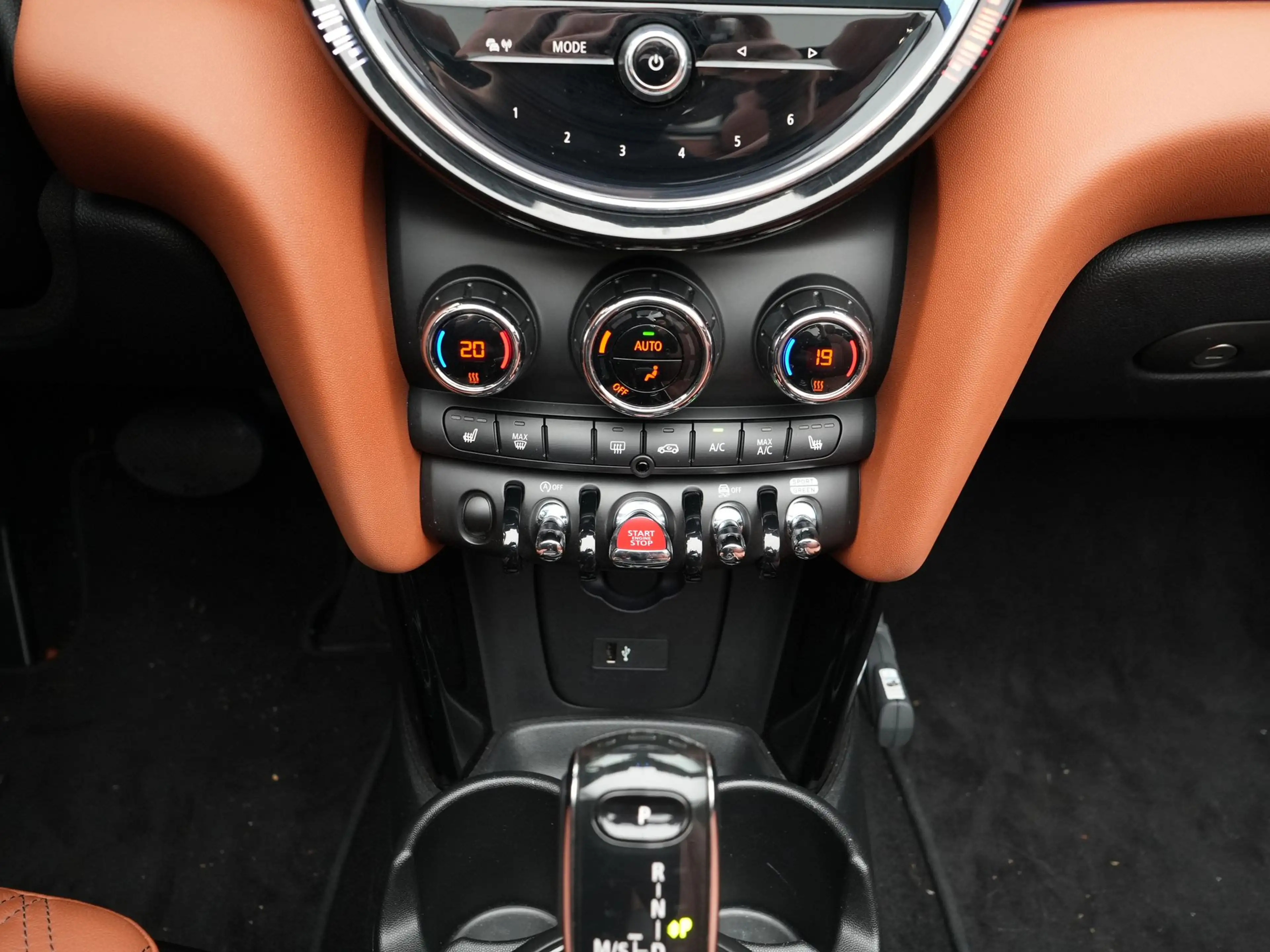 MINI Cooper Cabrio Classic Aut. — photo 12