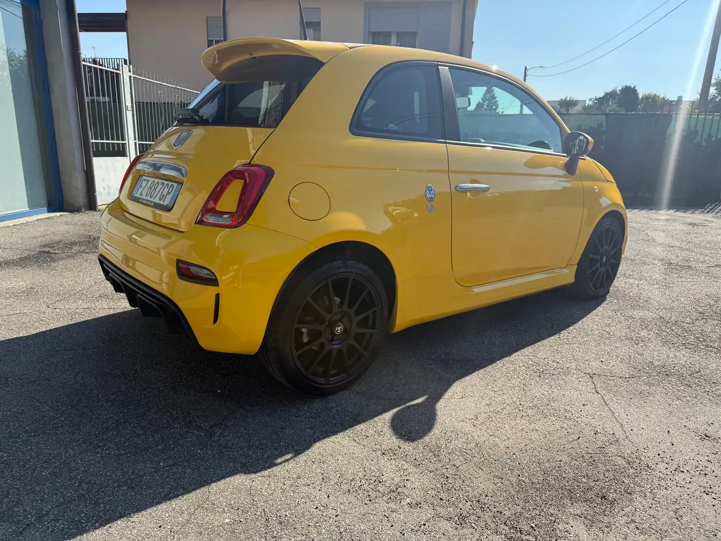 Abarth 595 595 1.4 t-jet 145cv Jaune - 2
