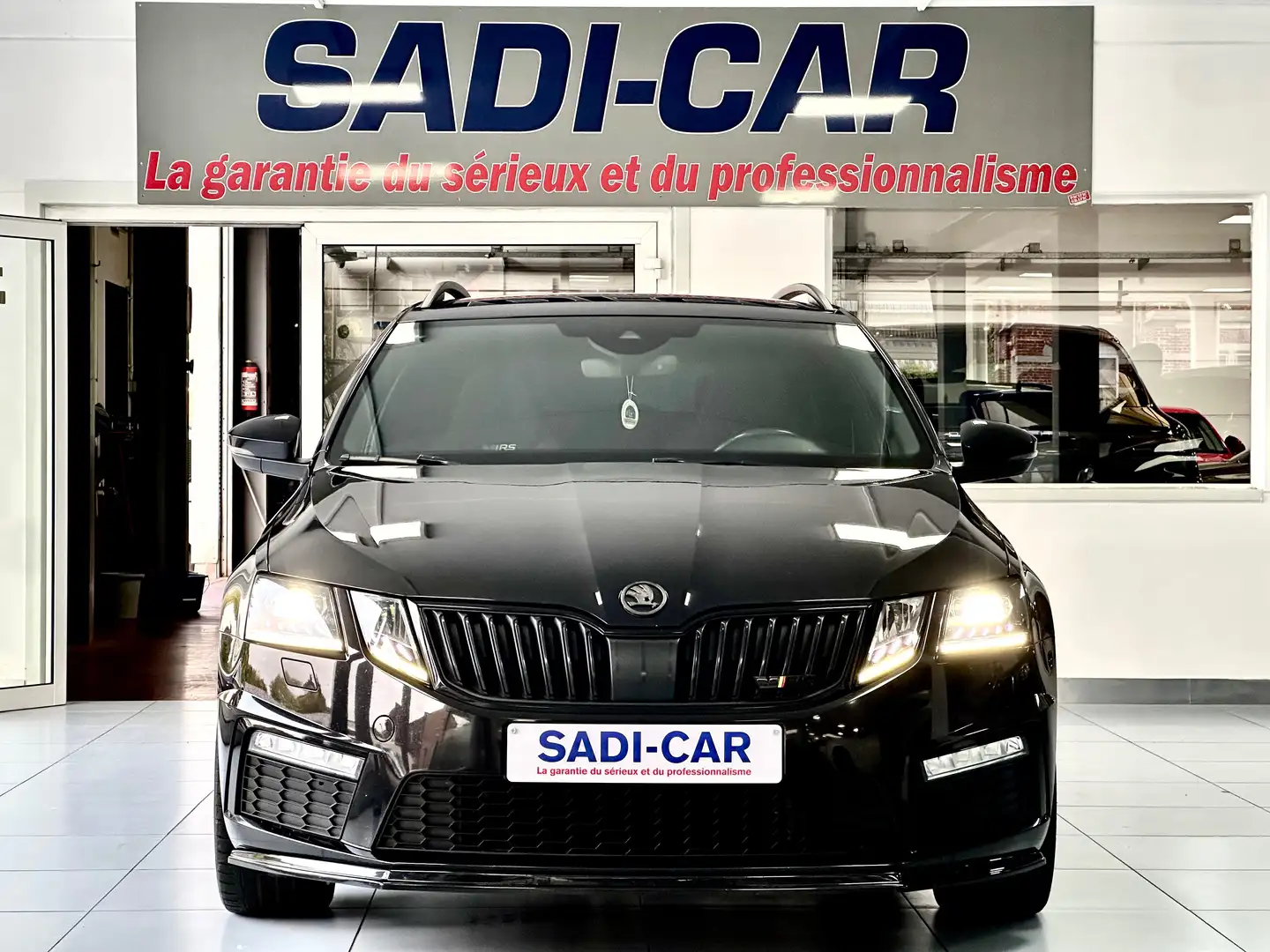 Skoda Octavia SW RS 2.0 TFSI 245cv DSG - VRS Negro - 2