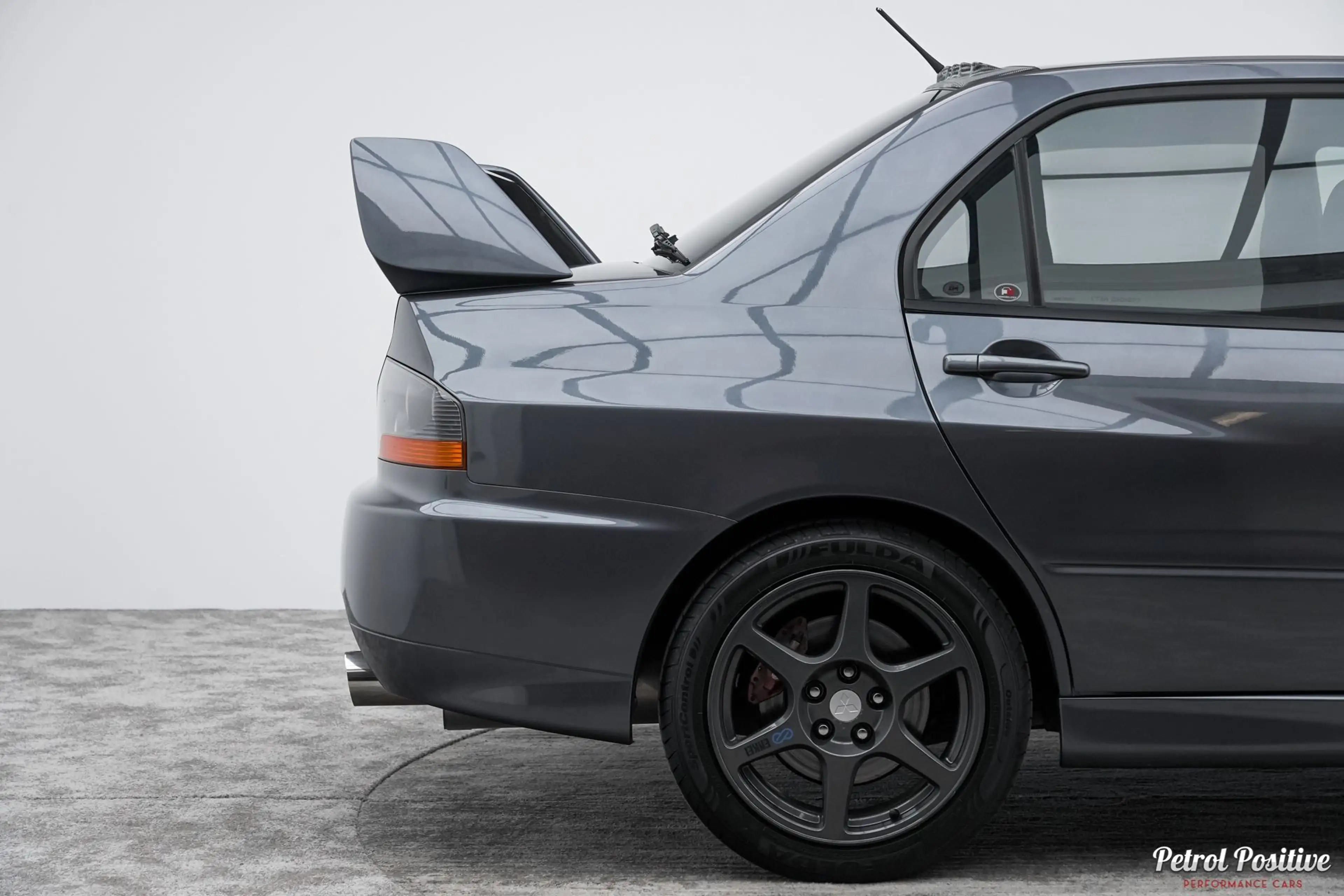 Mitsubishi Lancer Evolution VIII MR FQ340 LHD — photo 11