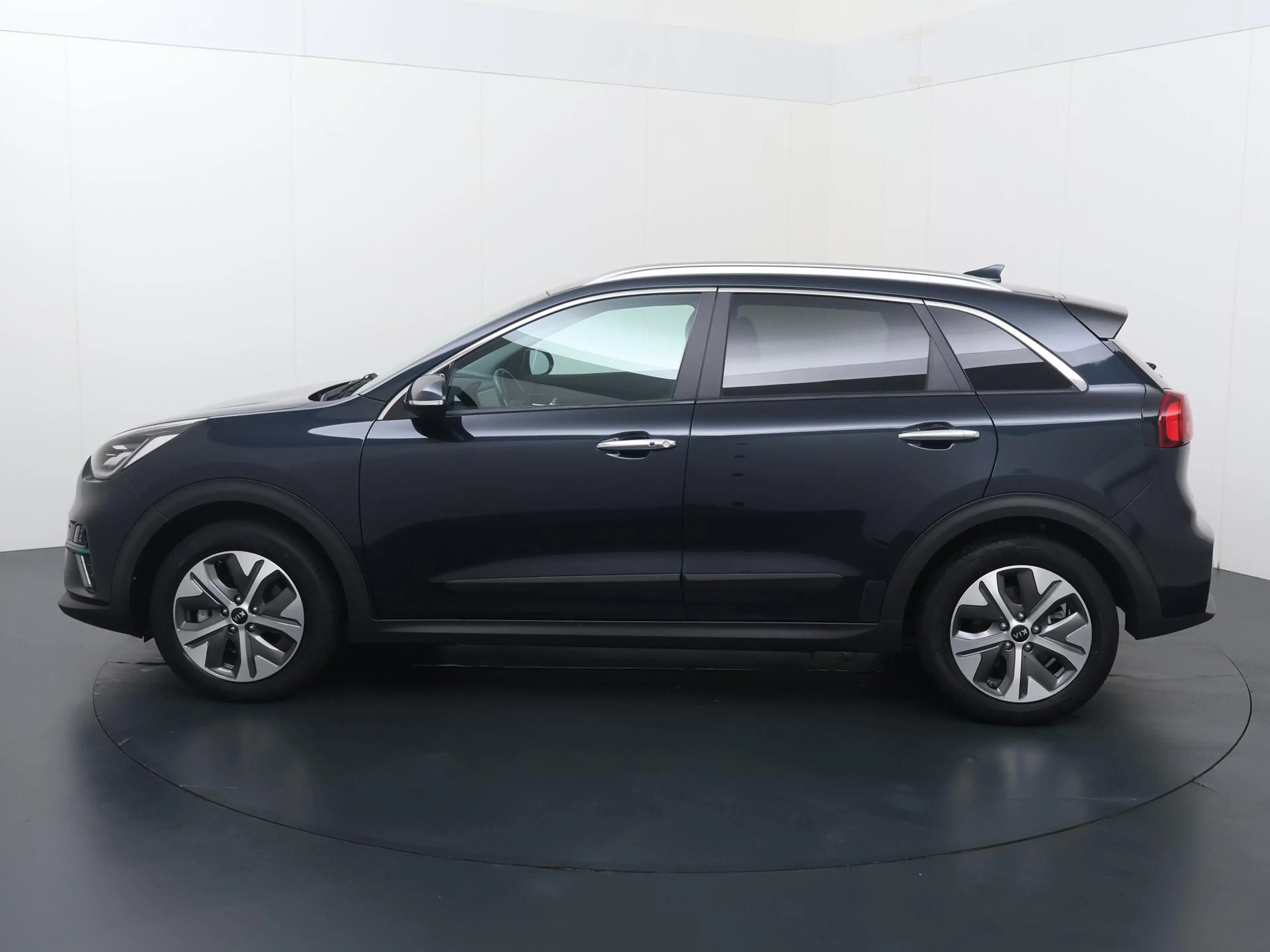 Kia e-Niro DynamicPlusLine 64 kWh | 204 PK | SoH 100% | — photo 2