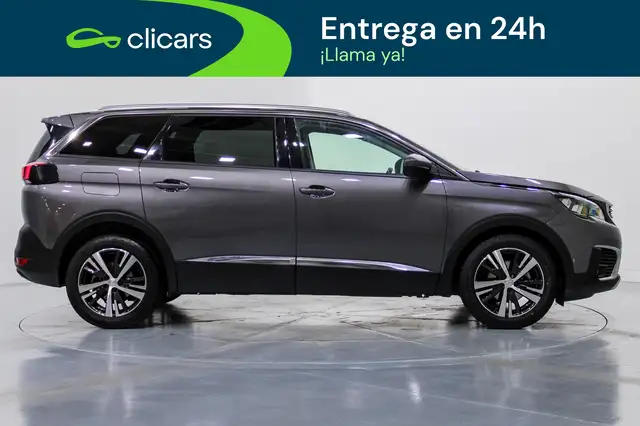 Peugeot 5008 view 7