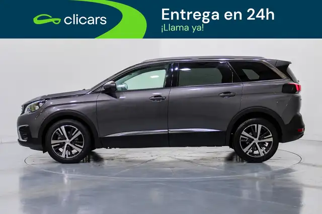 Peugeot 5008 view 8