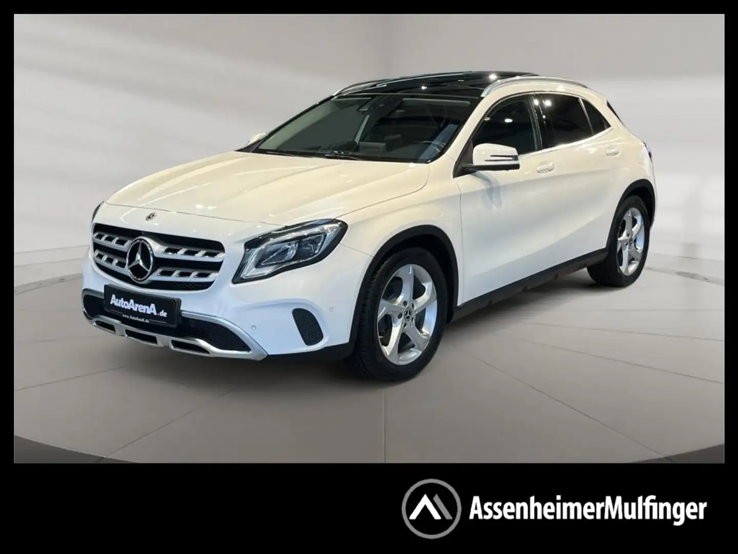 Mercedes-Benz GLA 250 Urban +Navi+Pano+SpurW+PDC+LED+Ambiente Biały - 1