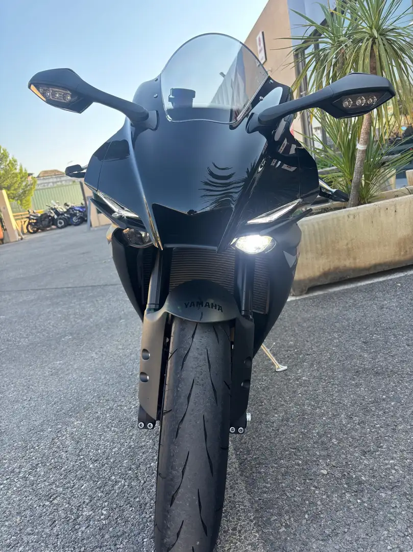 Yamaha YZF 1000 Negro - 2