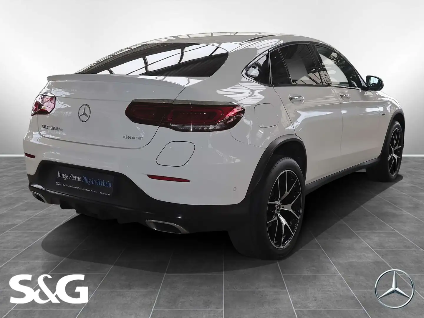Mercedes-Benz GLC 300 e 4M Coupé AMG HEADUP+TOTWINKEL+MEMORY Weiß - 2