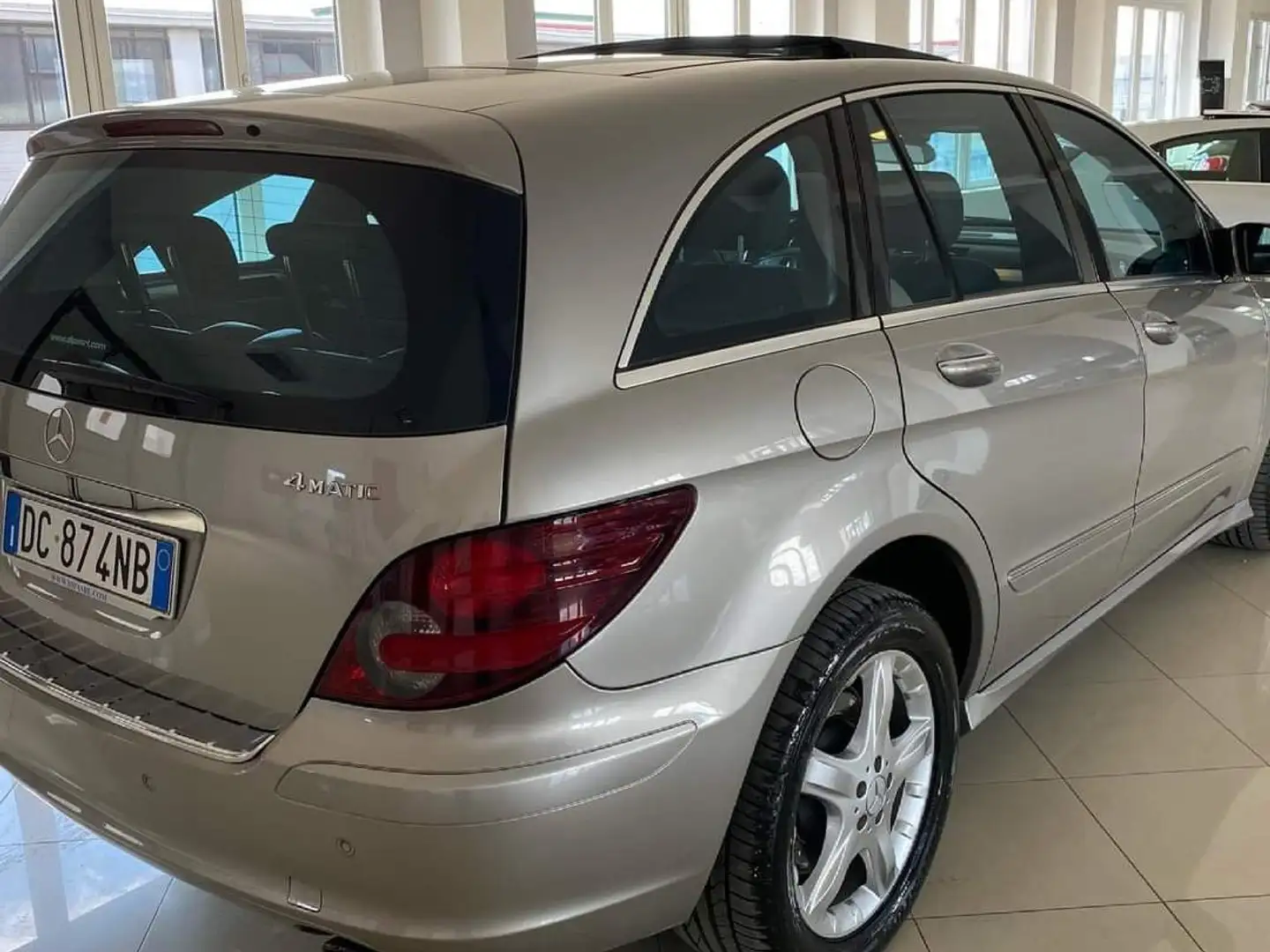 Mercedes-Benz R 320 cdi V6 Sport Gri - 2