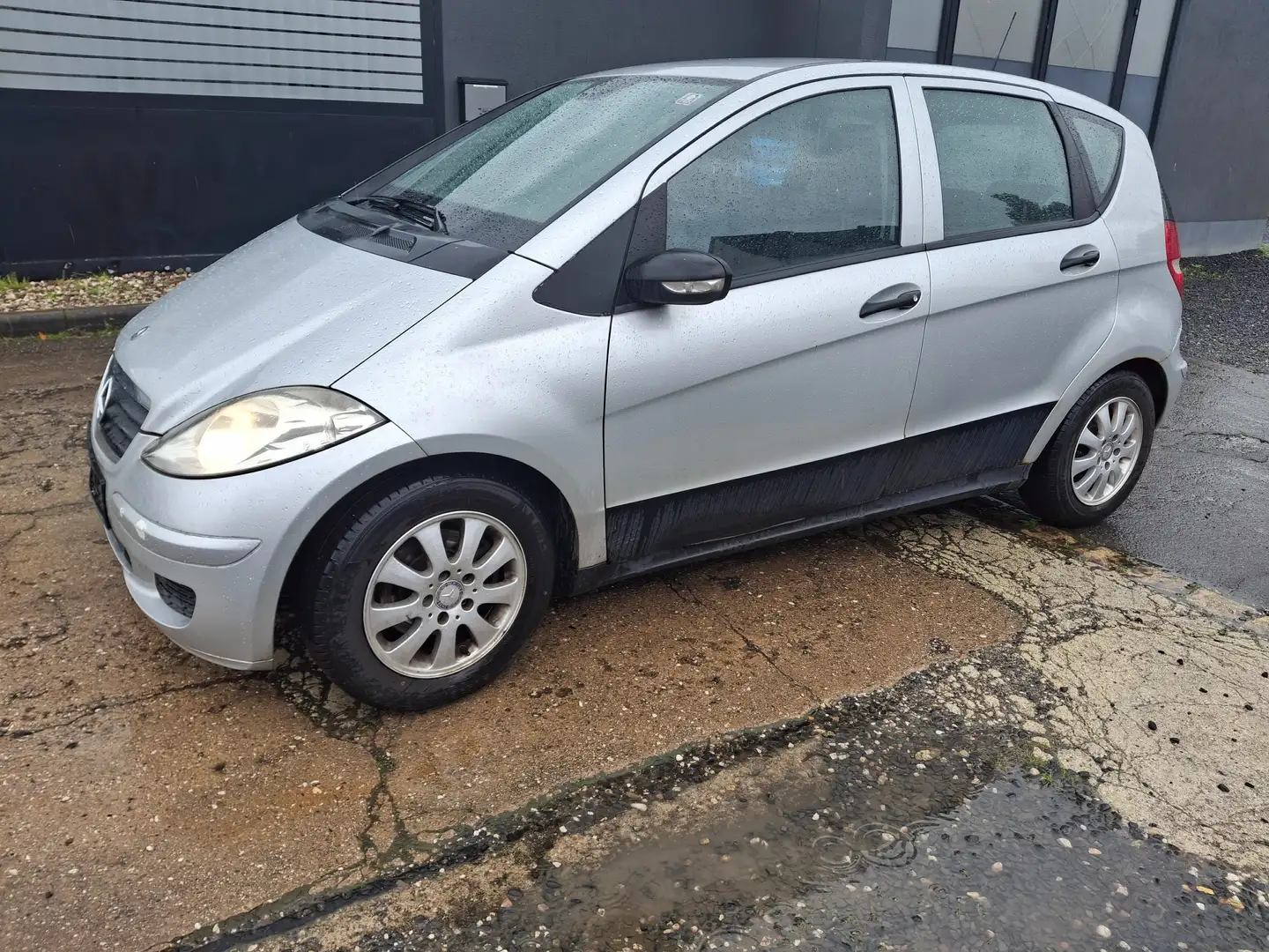 Mercedes-Benz A 150 Elegance Grau - 1