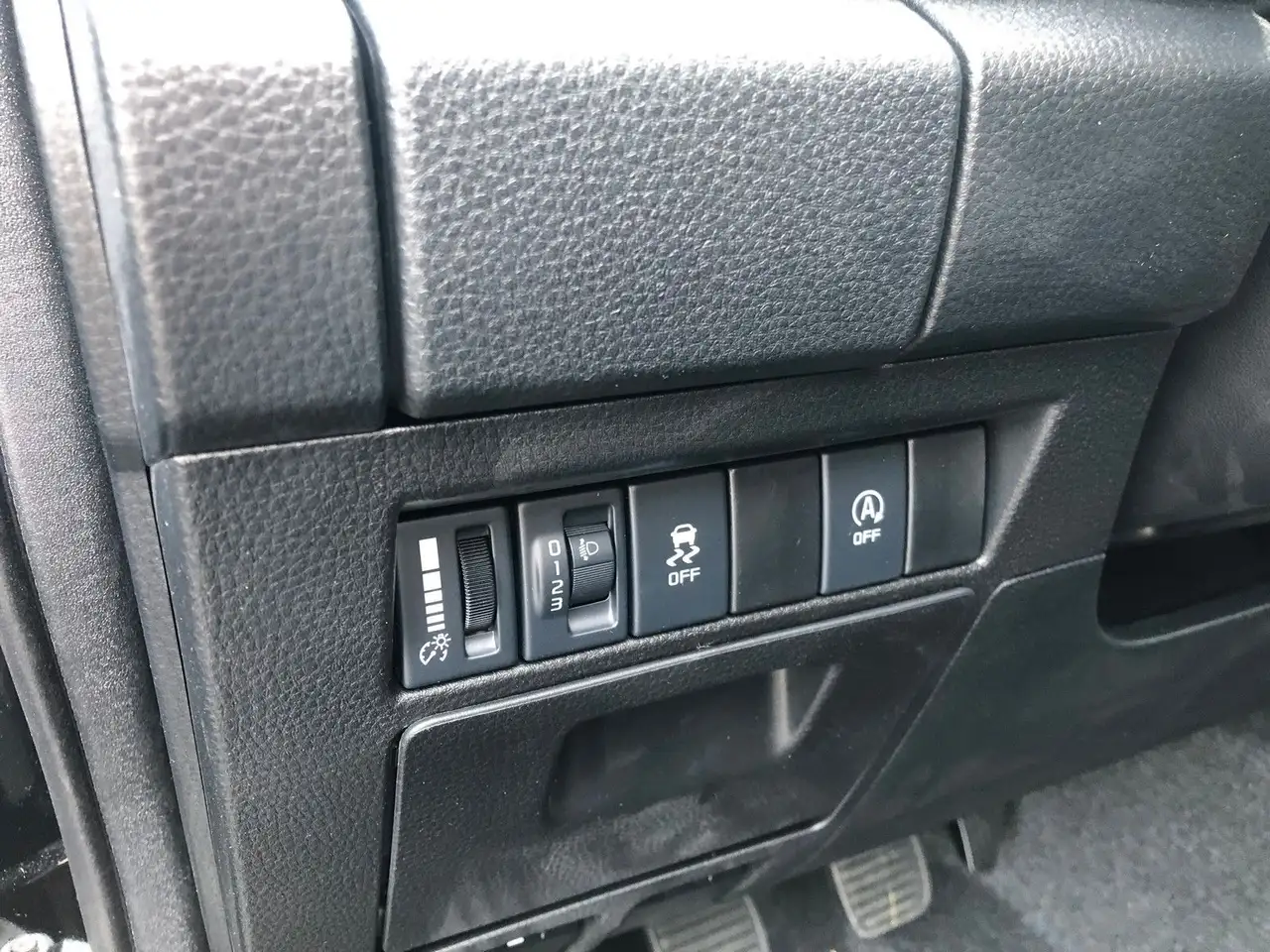 Isuzu D-Max 2024 — фото 17