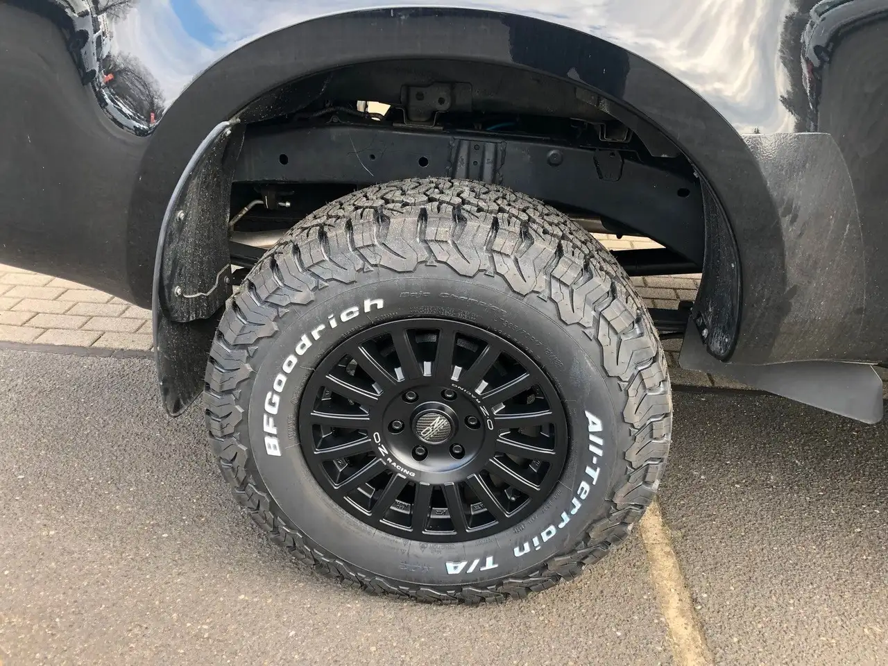 Isuzu D-Max 2024 — фото 10