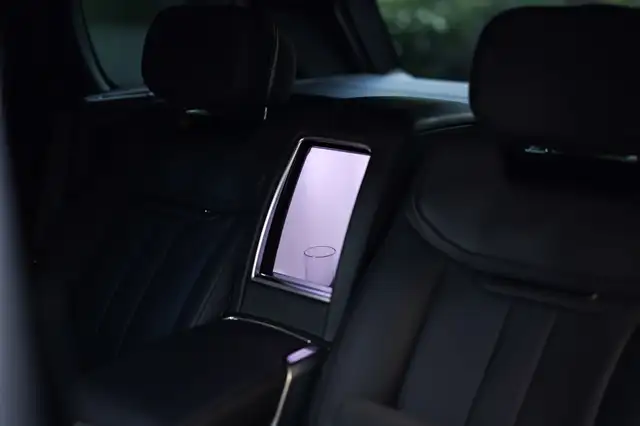 Land Rover Range Rover view 15