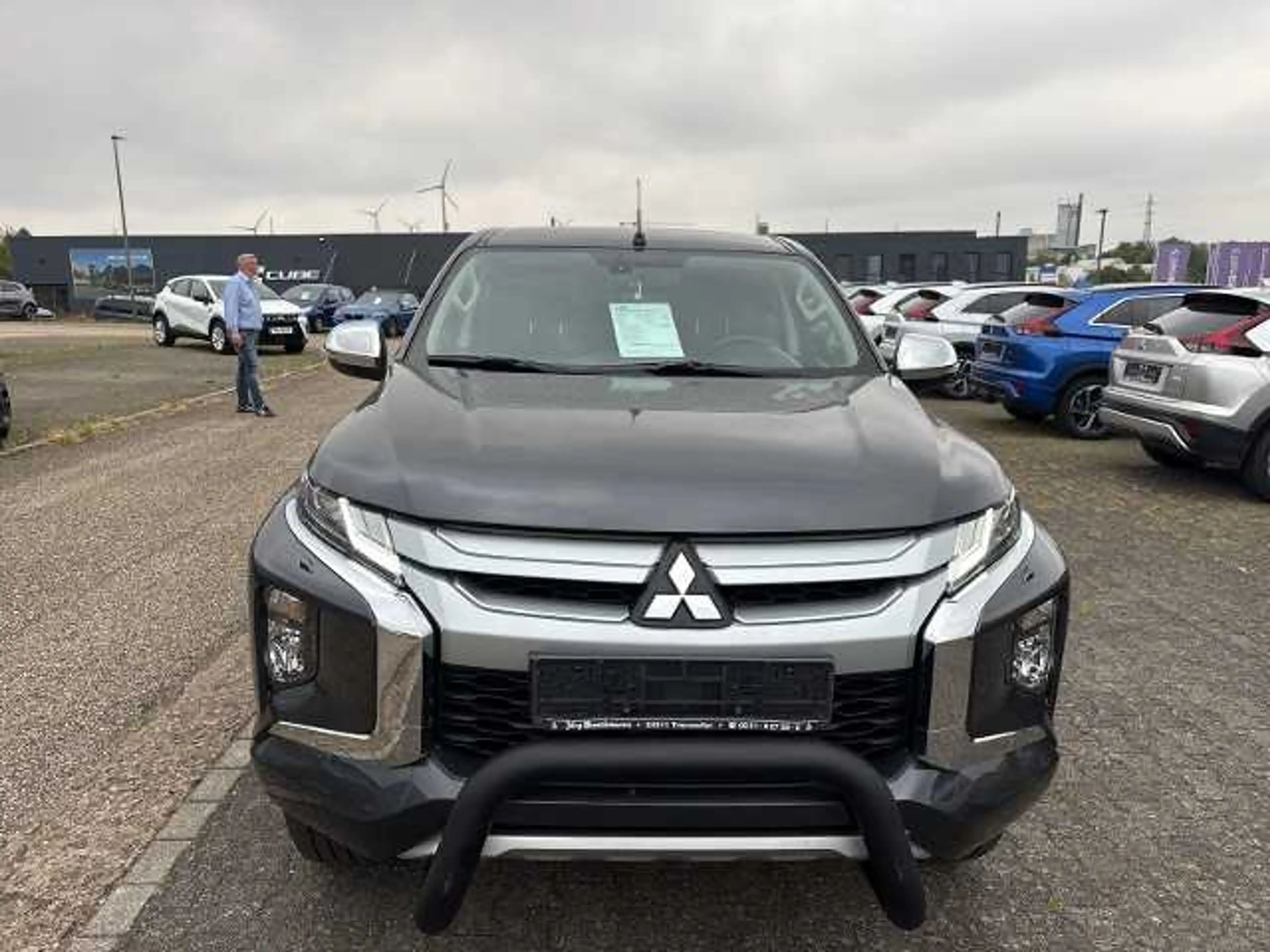 Mitsubishi L200 2,2 D Select, 4WD,Automatik,LED,AHK, — photo 13