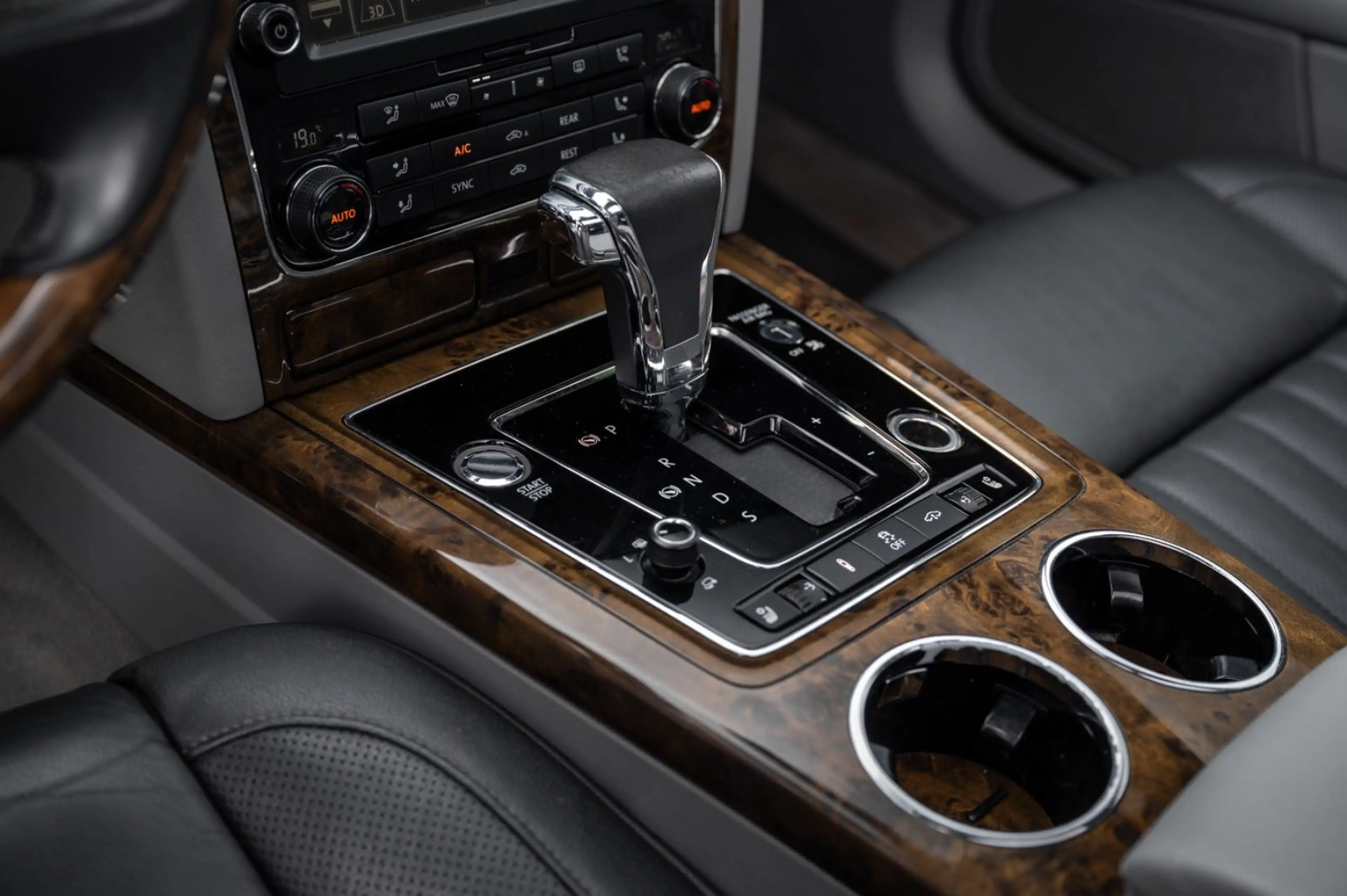 Volkswagen Phaeton V6 TDI 5-Sitzer 4Motion lang | VW Scheck — photo 14