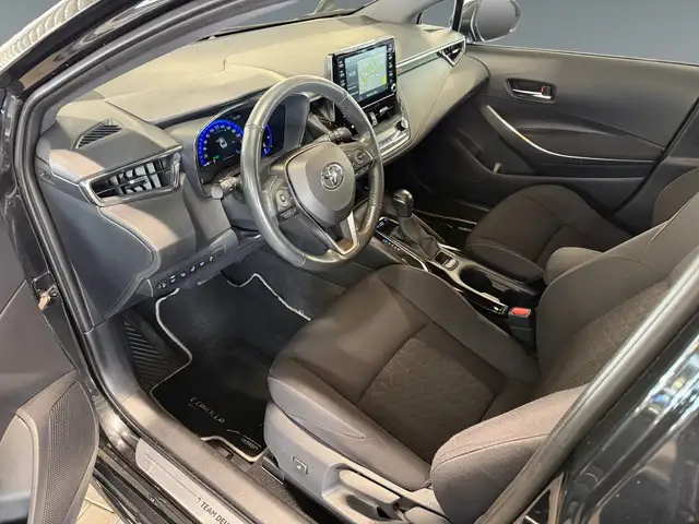 Toyota Corolla view 10