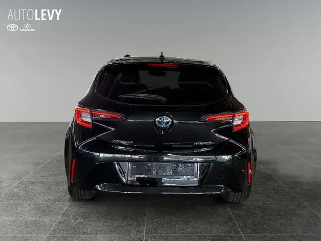 Toyota Corolla view 5