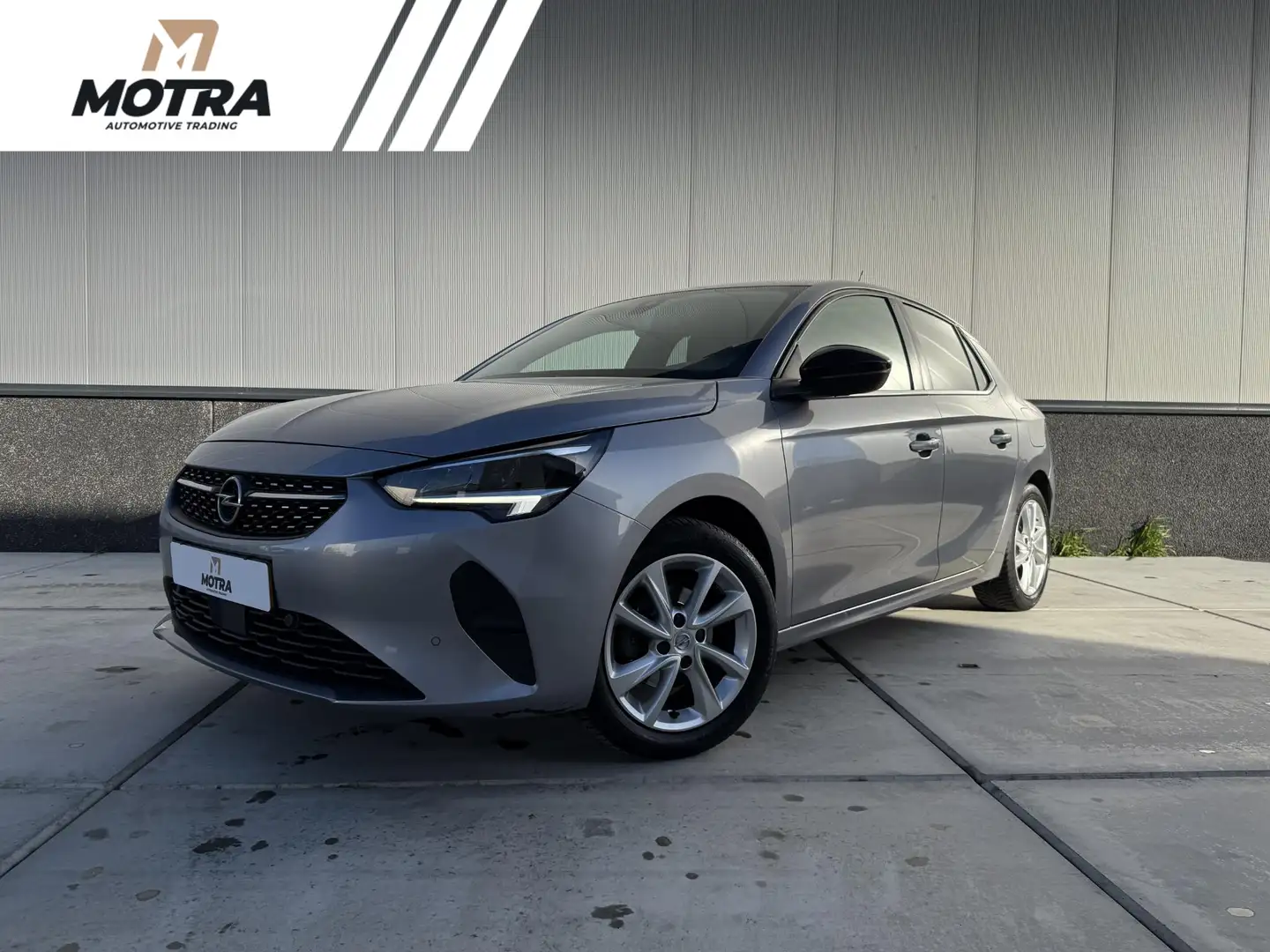 Opel Corsa 1.2 Edition | LED | Stoelverwarming | PDC | Climat Grijs - 1