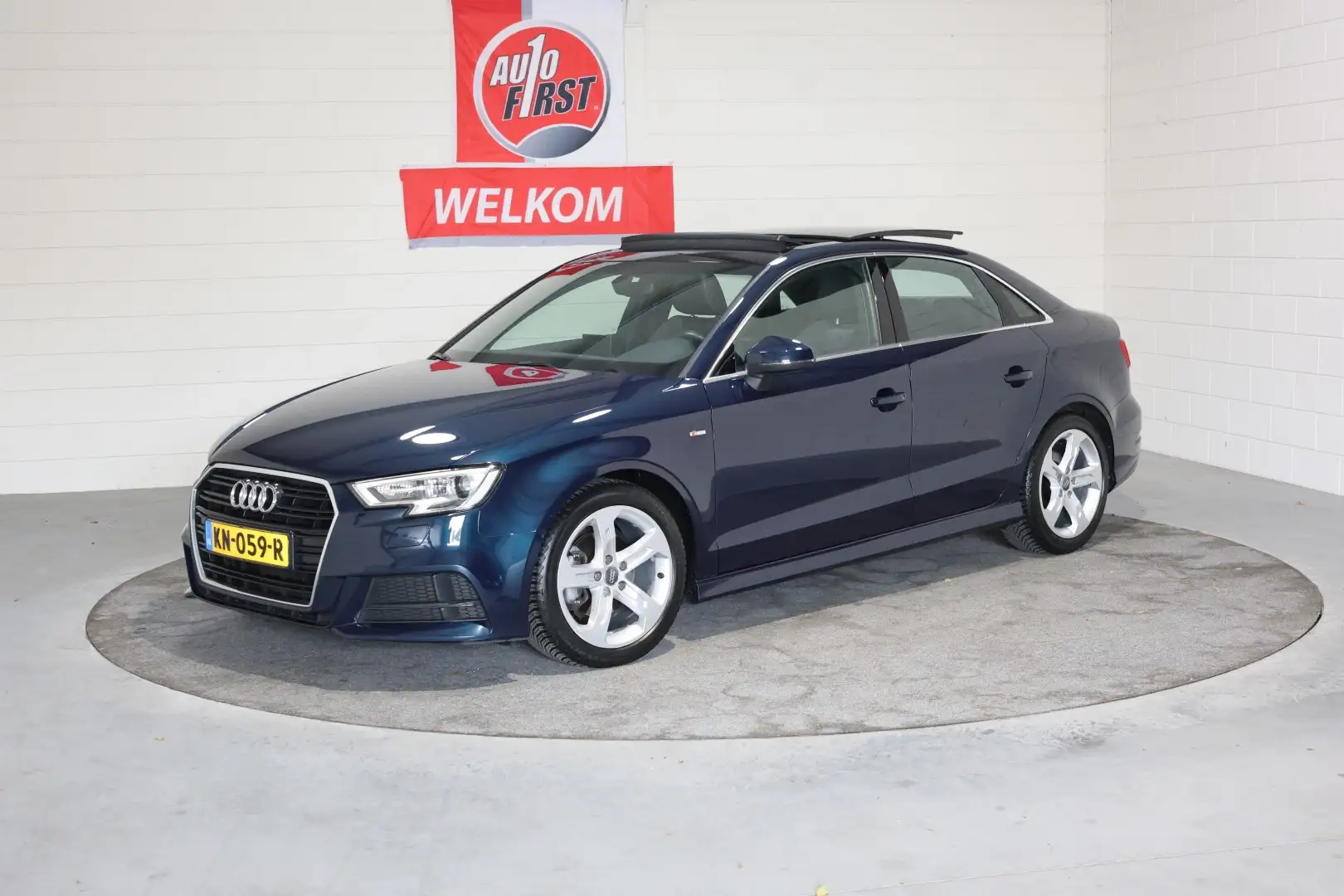 Audi A3 Limousine 1.0 TFSI Sport Pro Line S, Panoramadak, Bleu - 1