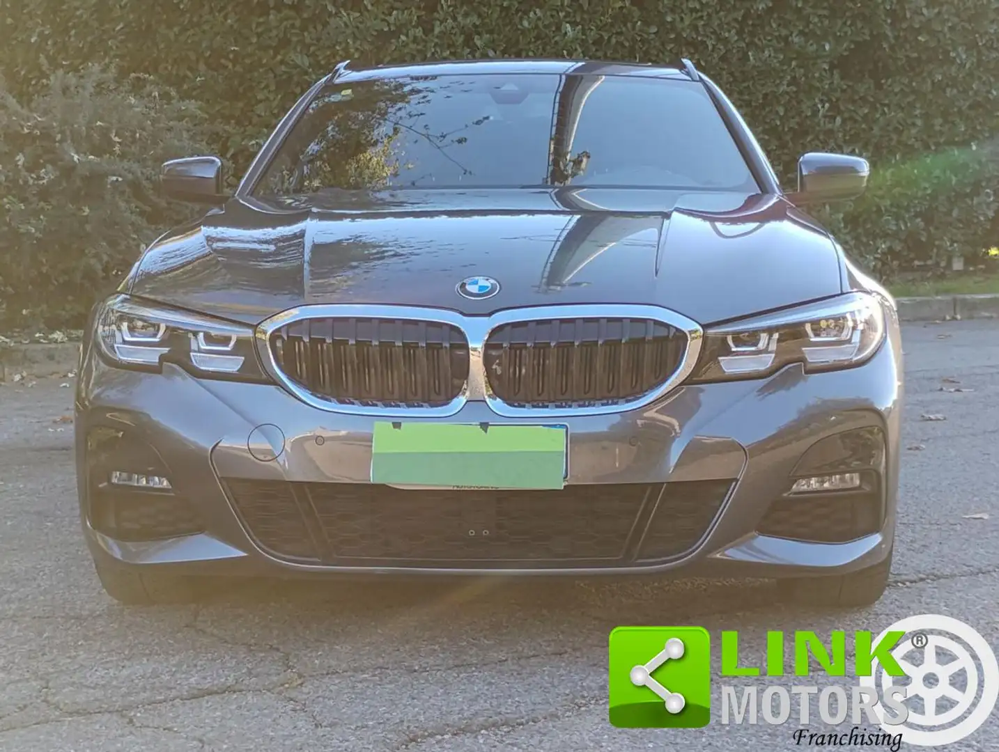 BMW 330 i Touring X DRIVE Msport Gris - 2