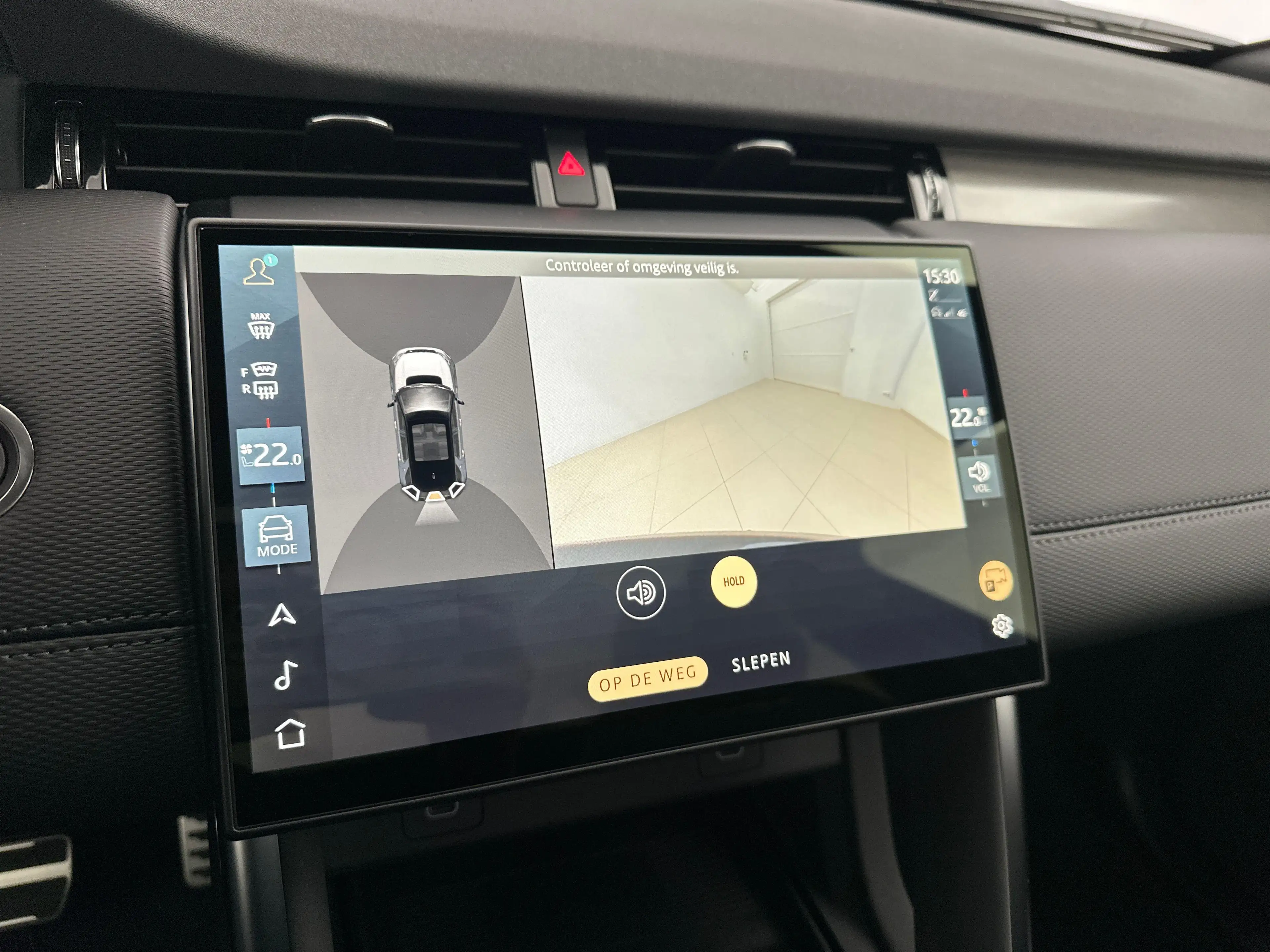 Land Rover Discovery Sport P270e Dynamic SE AWD Auto. 25.5MY — photo 14