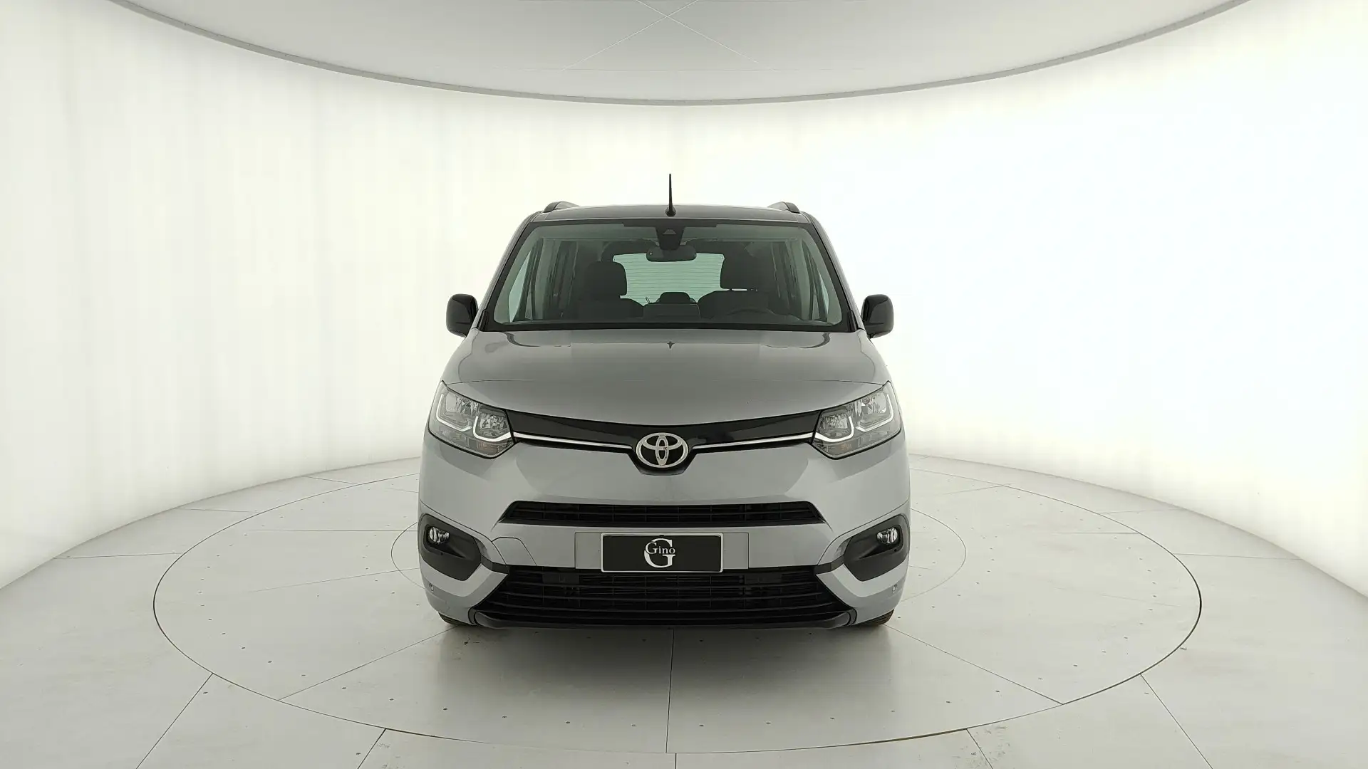 Toyota Proace City Verso electric L1 50kWh D Executive Grigio - 2