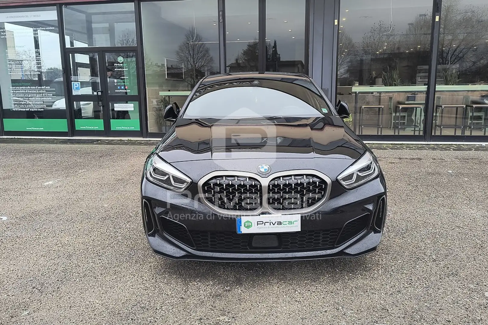 BMW 135 M 135i xDrive Noir - 2