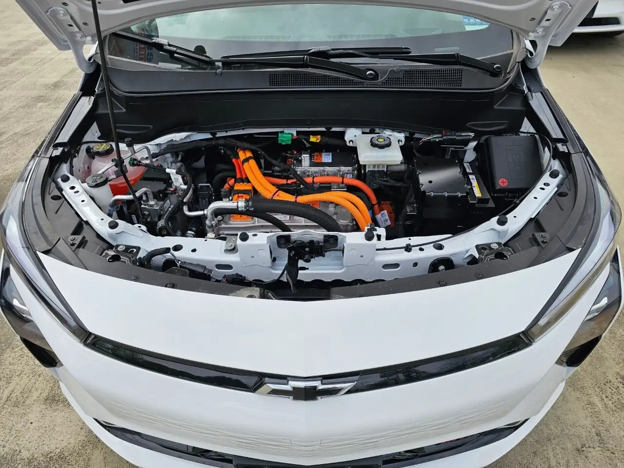 Chevrolet Bolt снимка Chevrolet Bolt