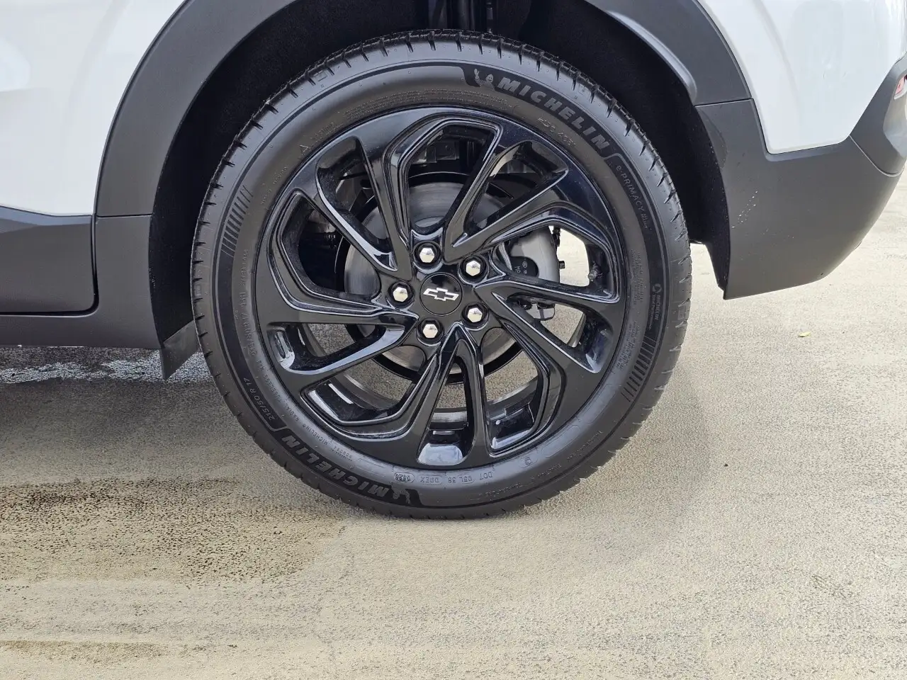 Chevrolet Bolt снимка Chevrolet Bolt