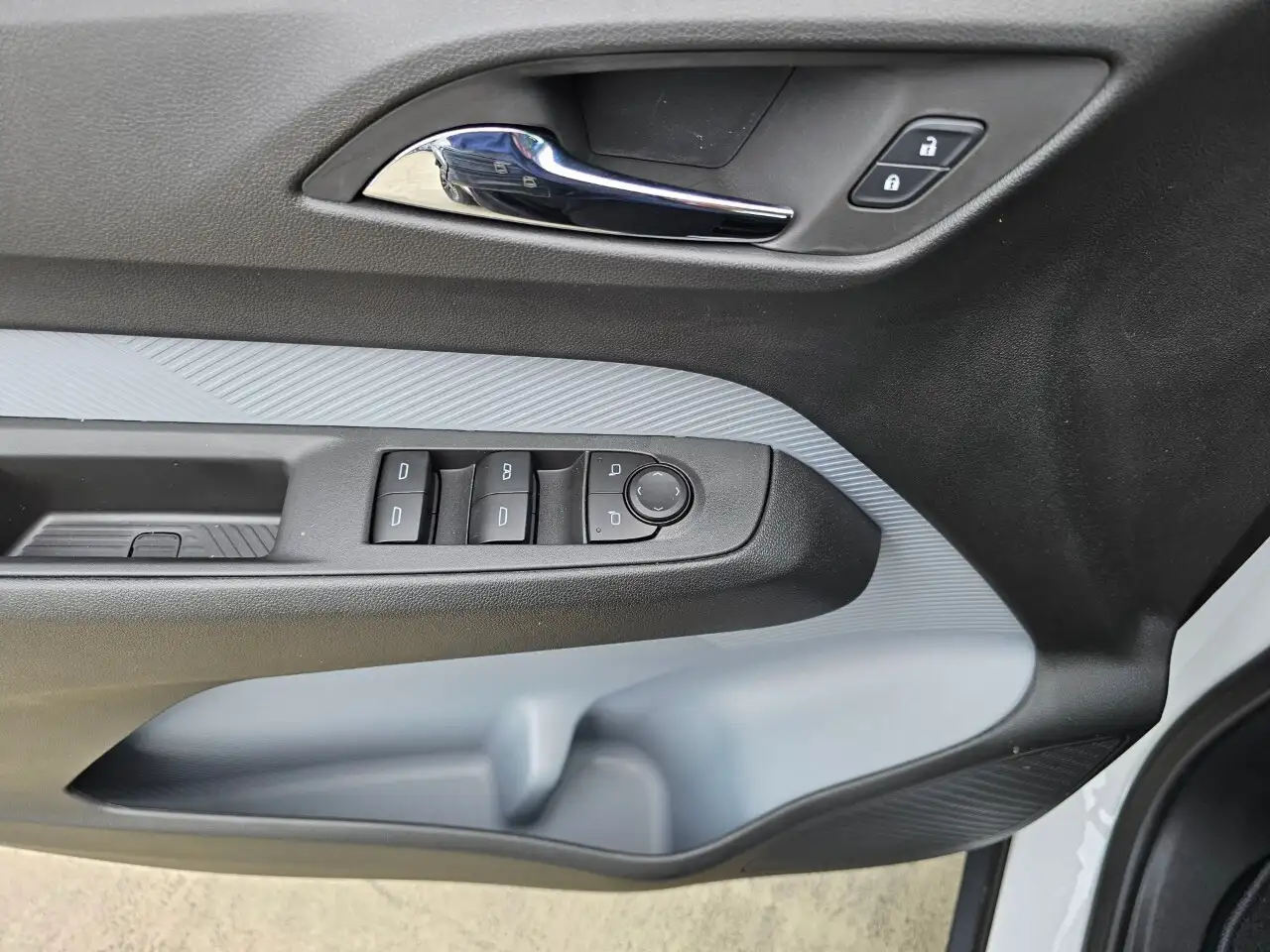 Chevrolet Bolt снимка Chevrolet Bolt