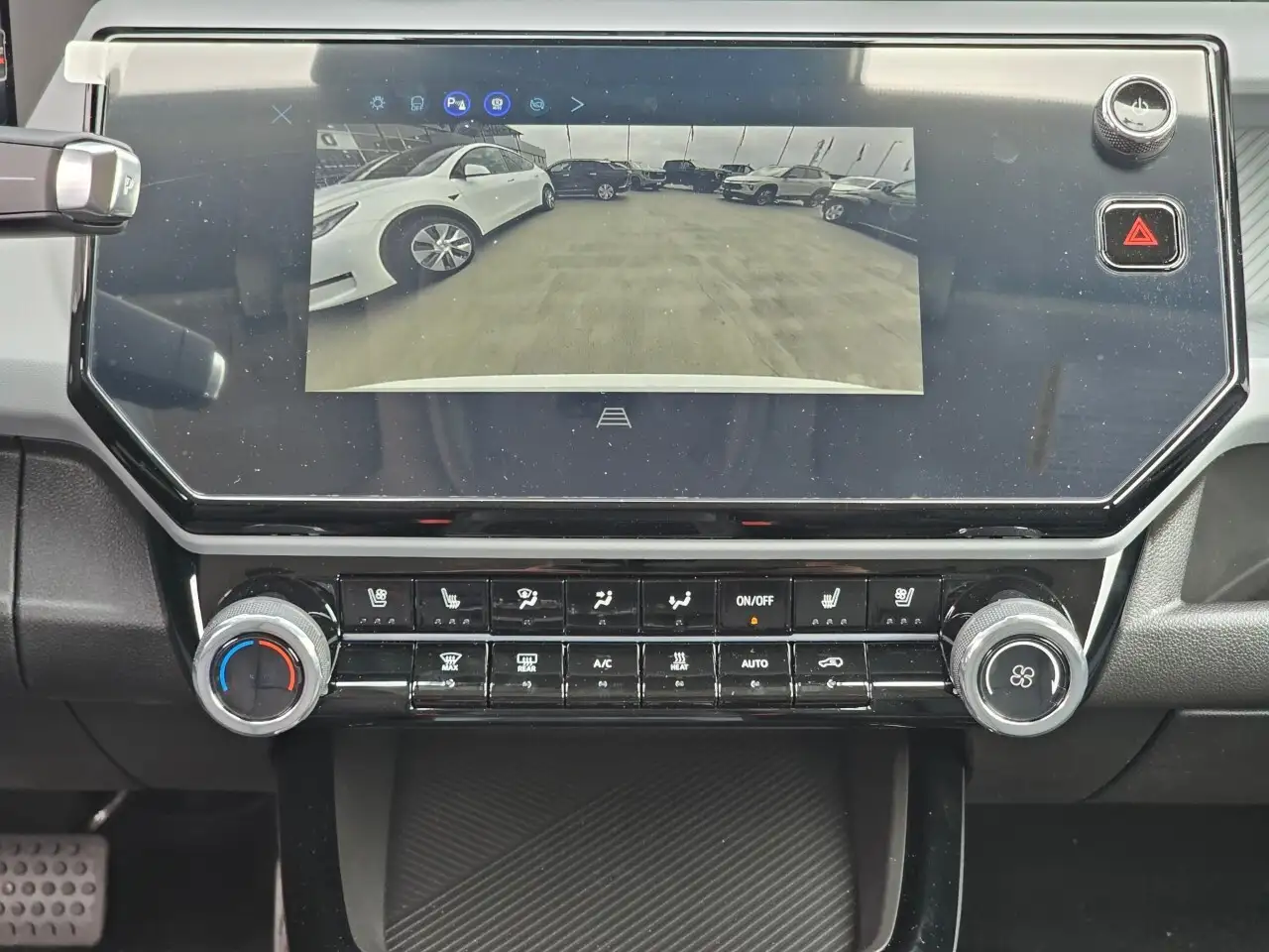 Chevrolet Bolt снимка Chevrolet Bolt