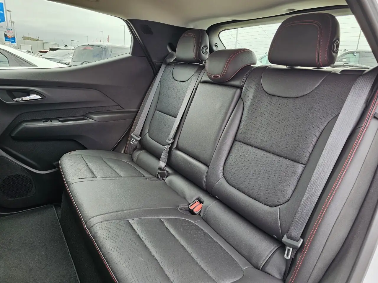 Chevrolet Bolt снимка Chevrolet Bolt