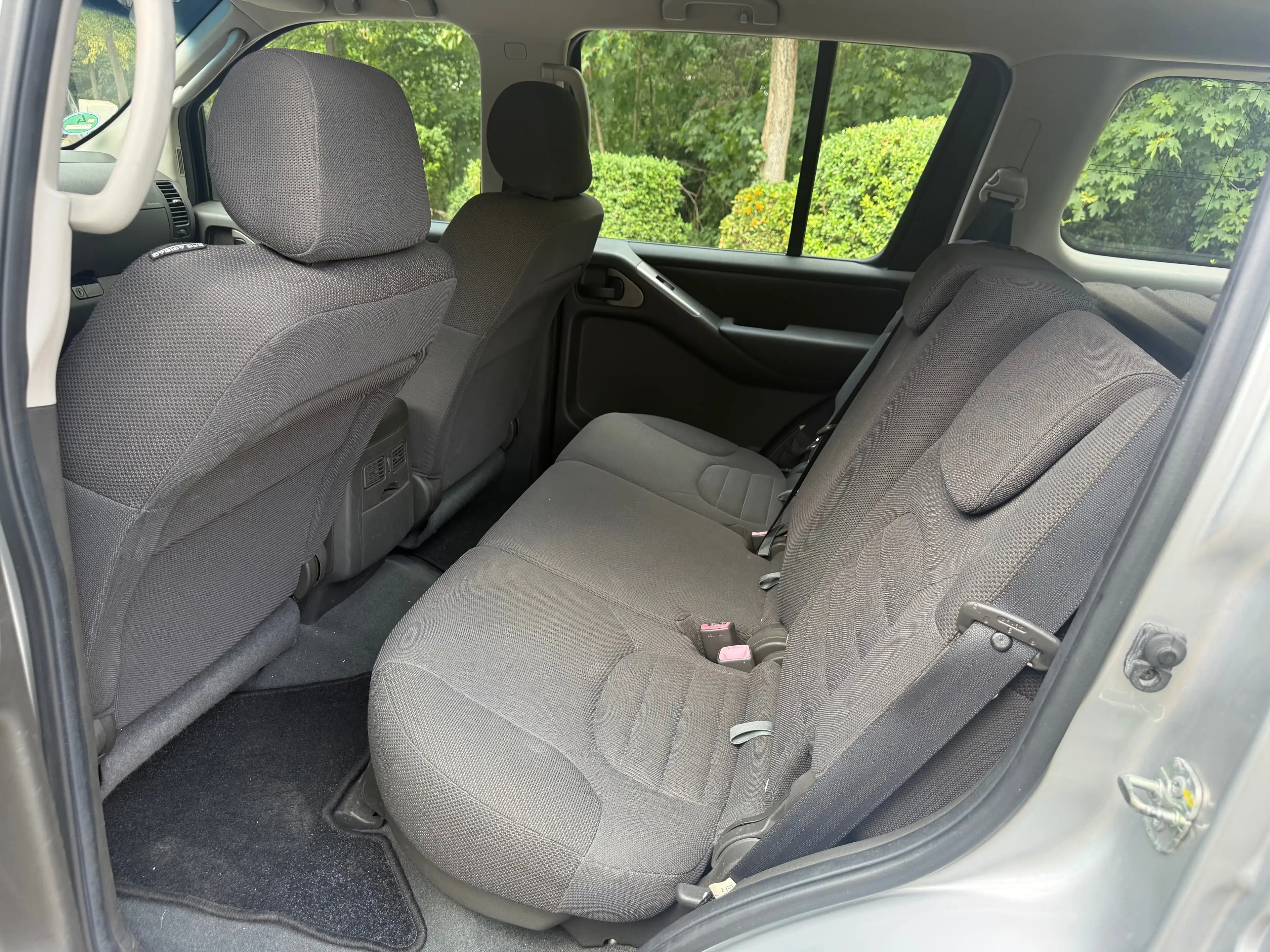 Nissan Pathfinder 2,5 dCi XE Plus — photo 13