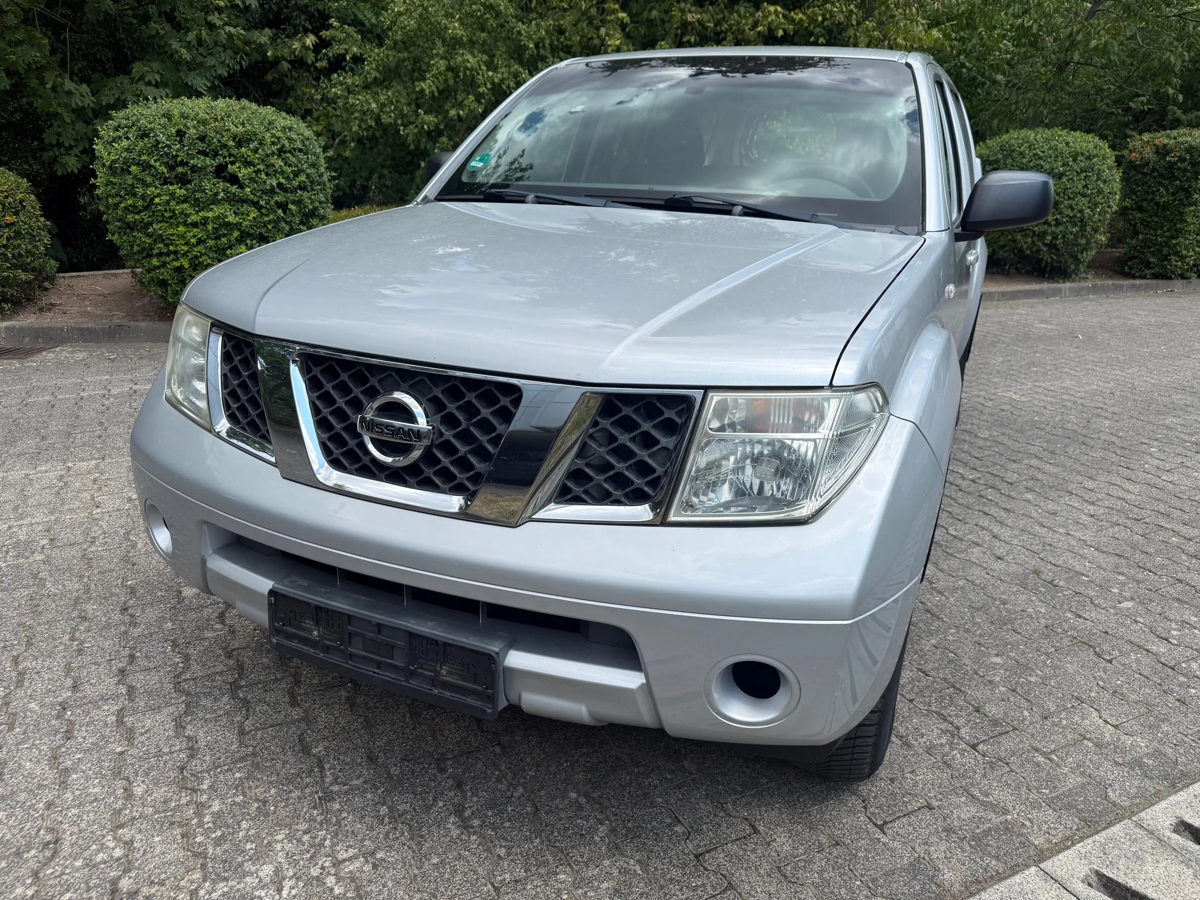 Nissan Pathfinder 2,5 dCi XE Plus