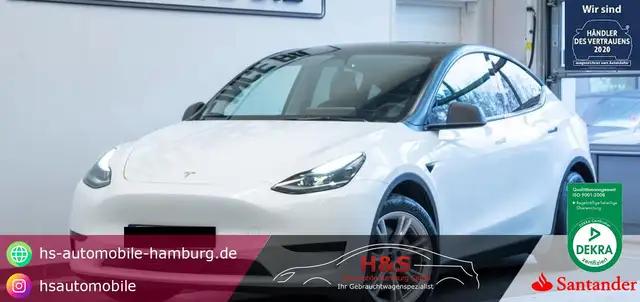 Tesla Model Y Basis RWD *PANO*