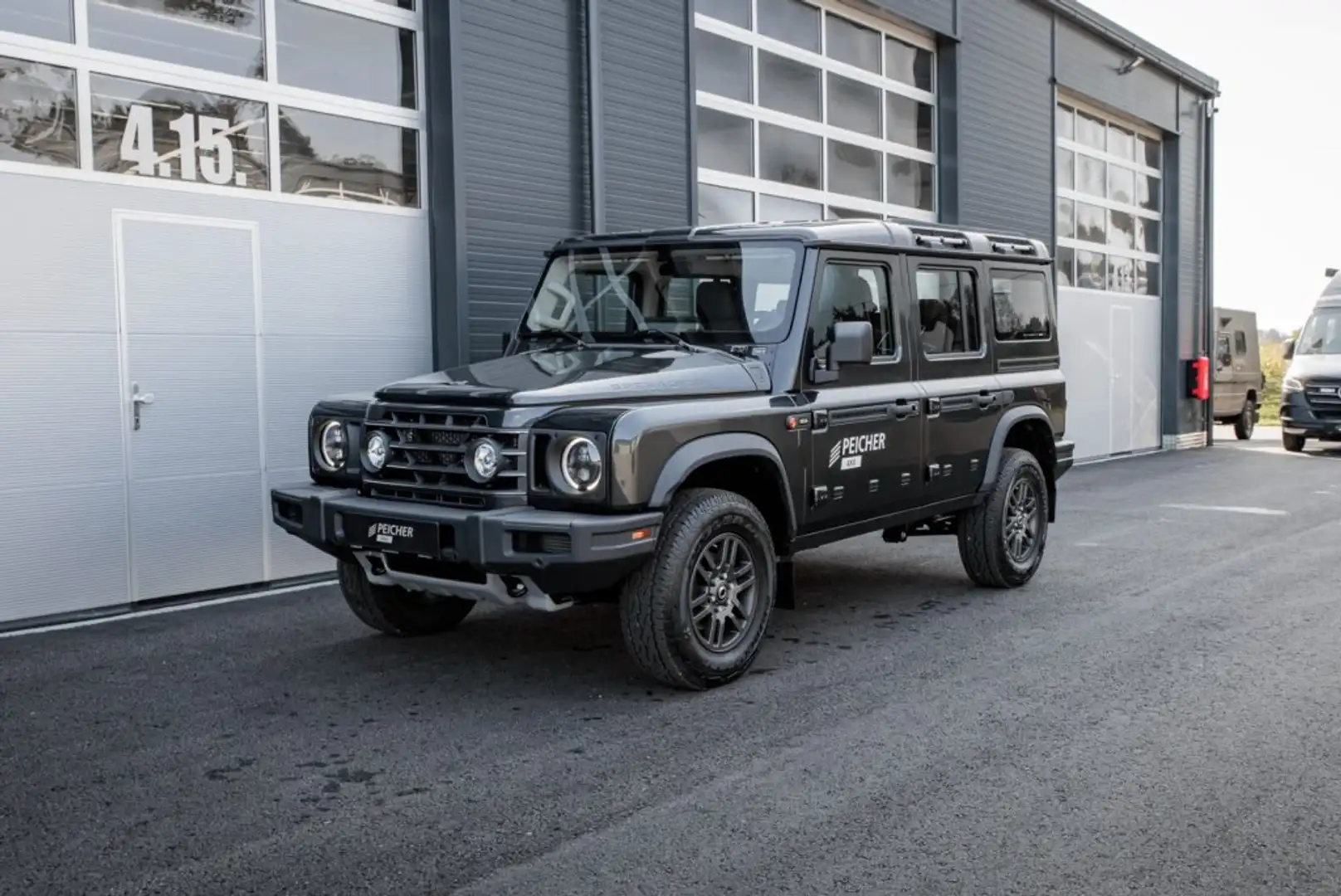 Ineos Grenadier Station Wagon Fieldmaster Grau - 1