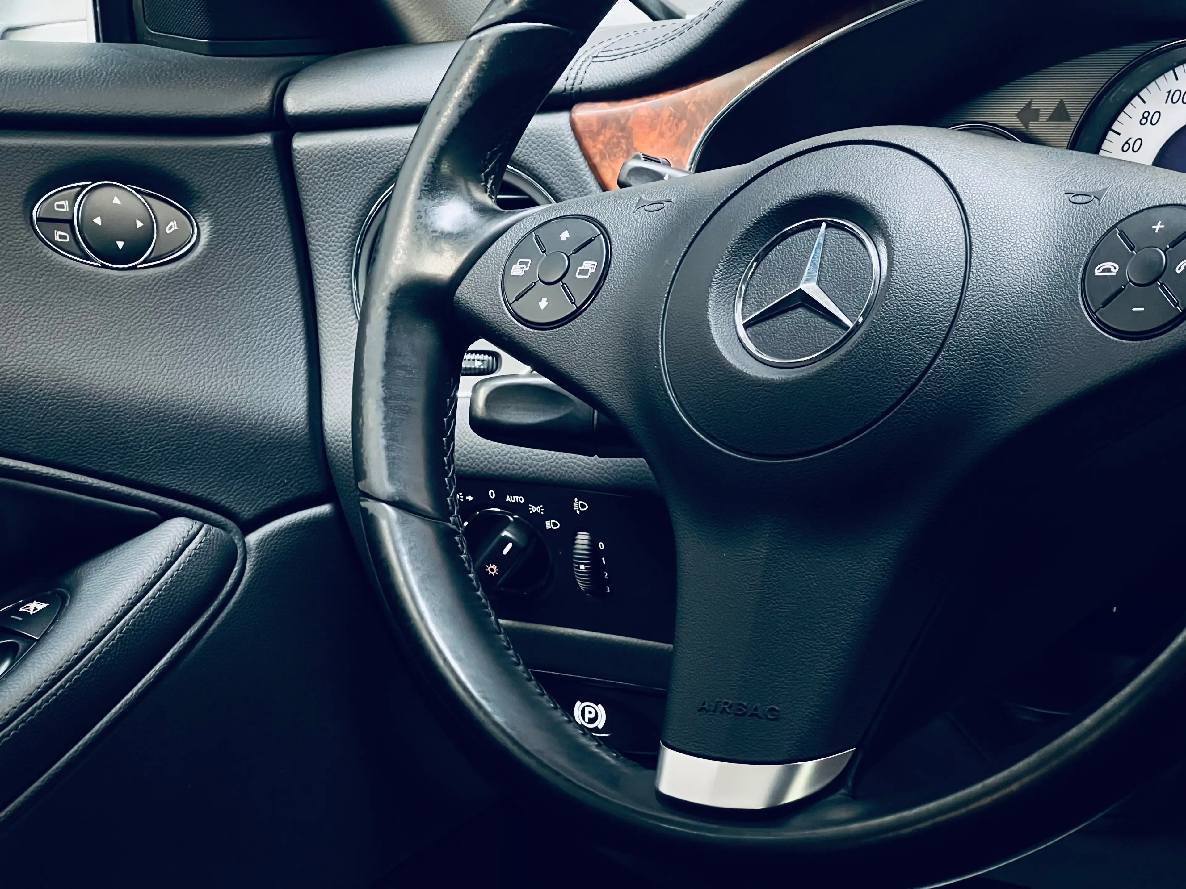 Mercedes-Benz CLS 350 CDI **AUTOMATIQUE**GPS** — photo 13
