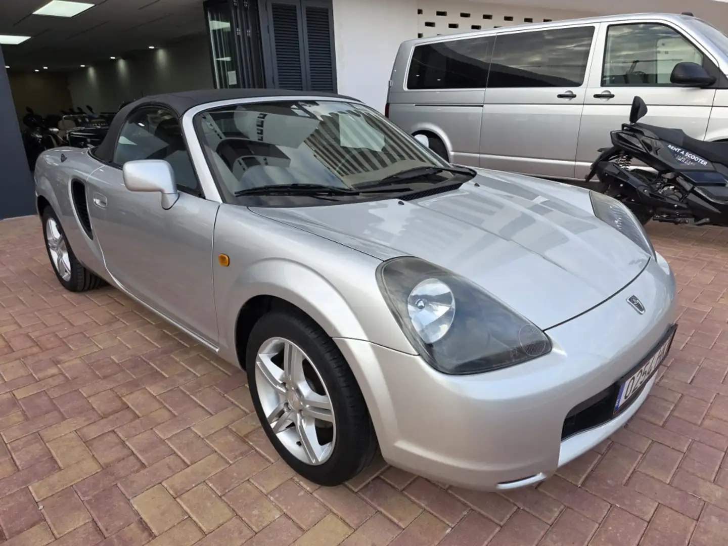 Toyota MR 2 1.8 VVT-i Gris - 2