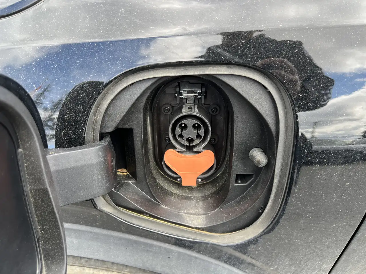 Chevrolet Bolt снимка Chevrolet Bolt